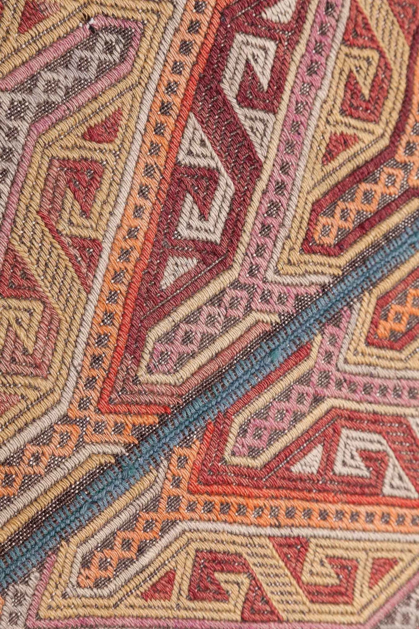 Vintage Kilim, Konya 203 x 164 cm - Wild Heart Free Soul