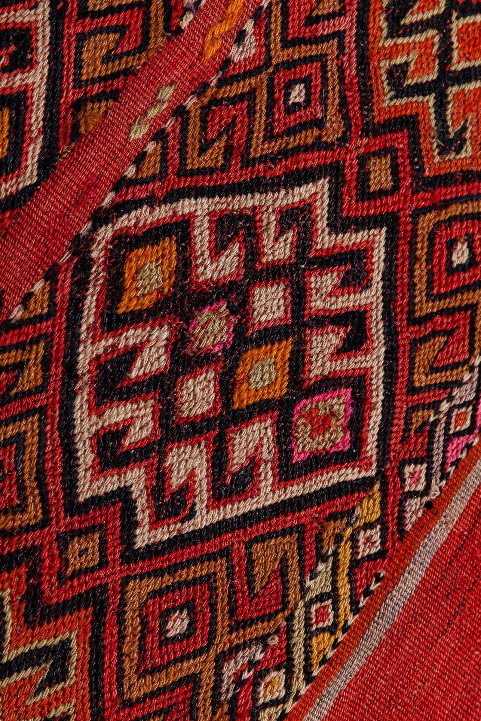 Vintage Kilim Maras 114x123cm - Wild Heart Free Soul