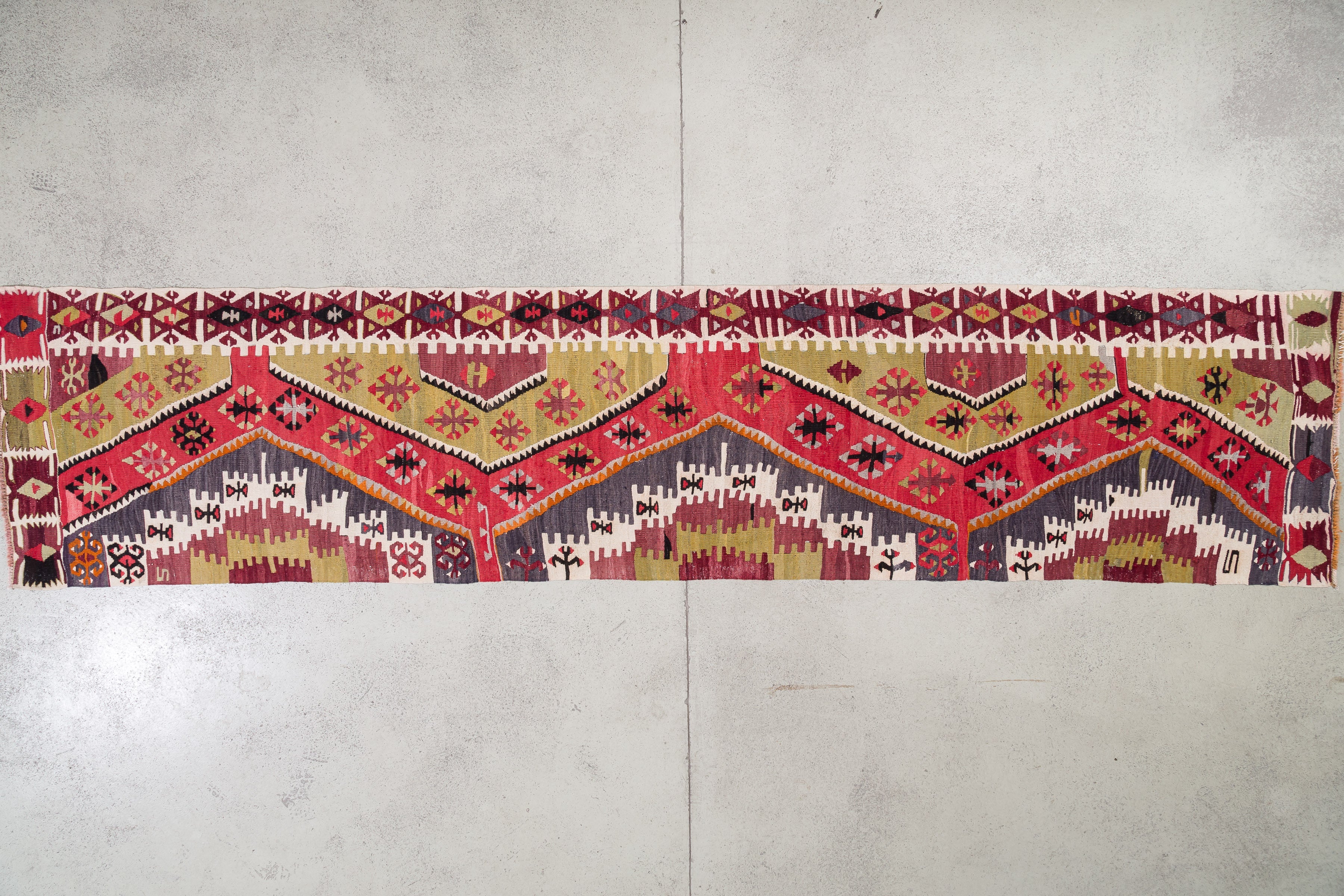 Vintage Kilim Nigde 350x77cm - Wild Heart Free Soul