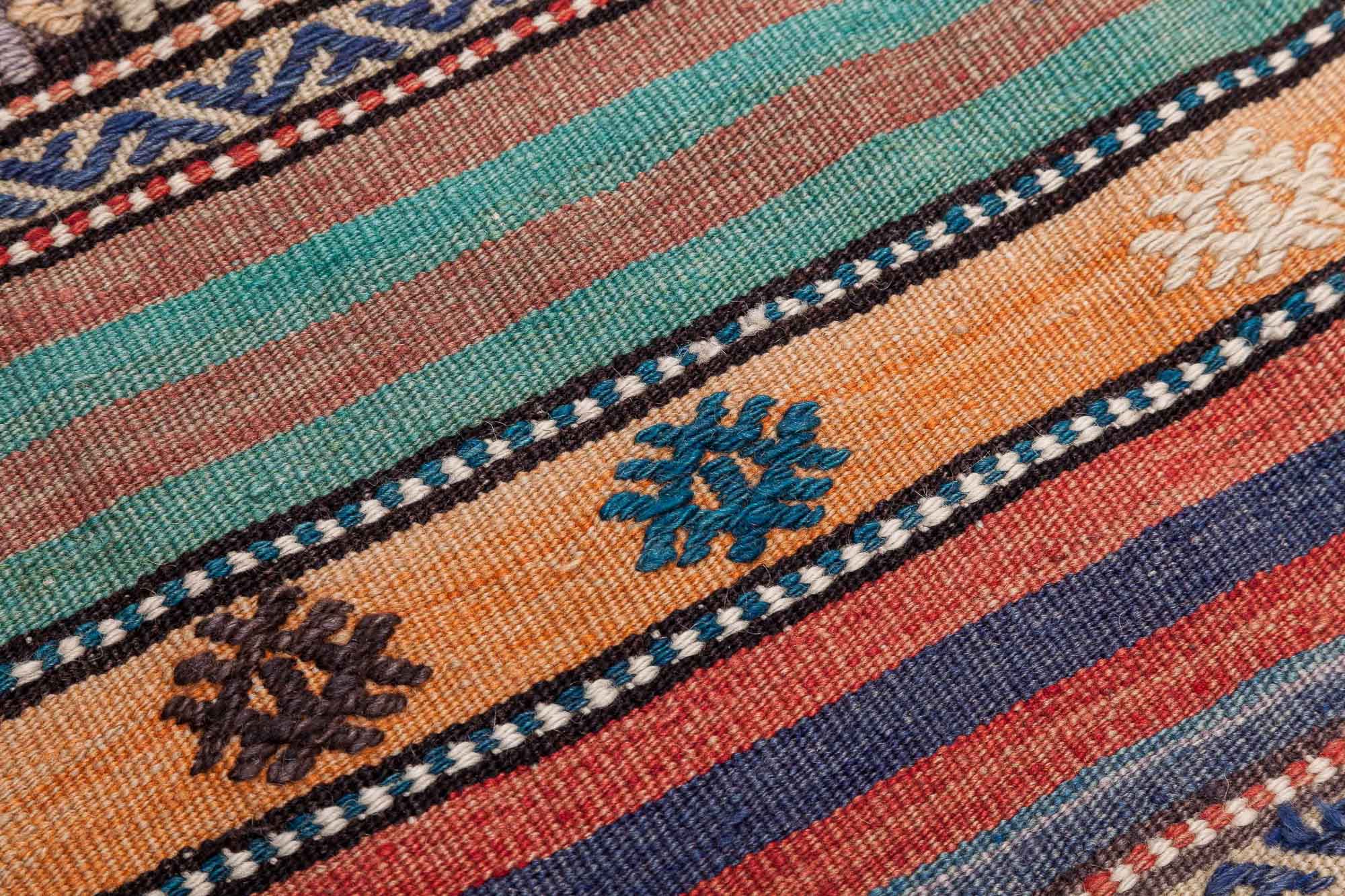 Vintage Kilim Selendi 235 x 175cm - Wild Heart Free Soul