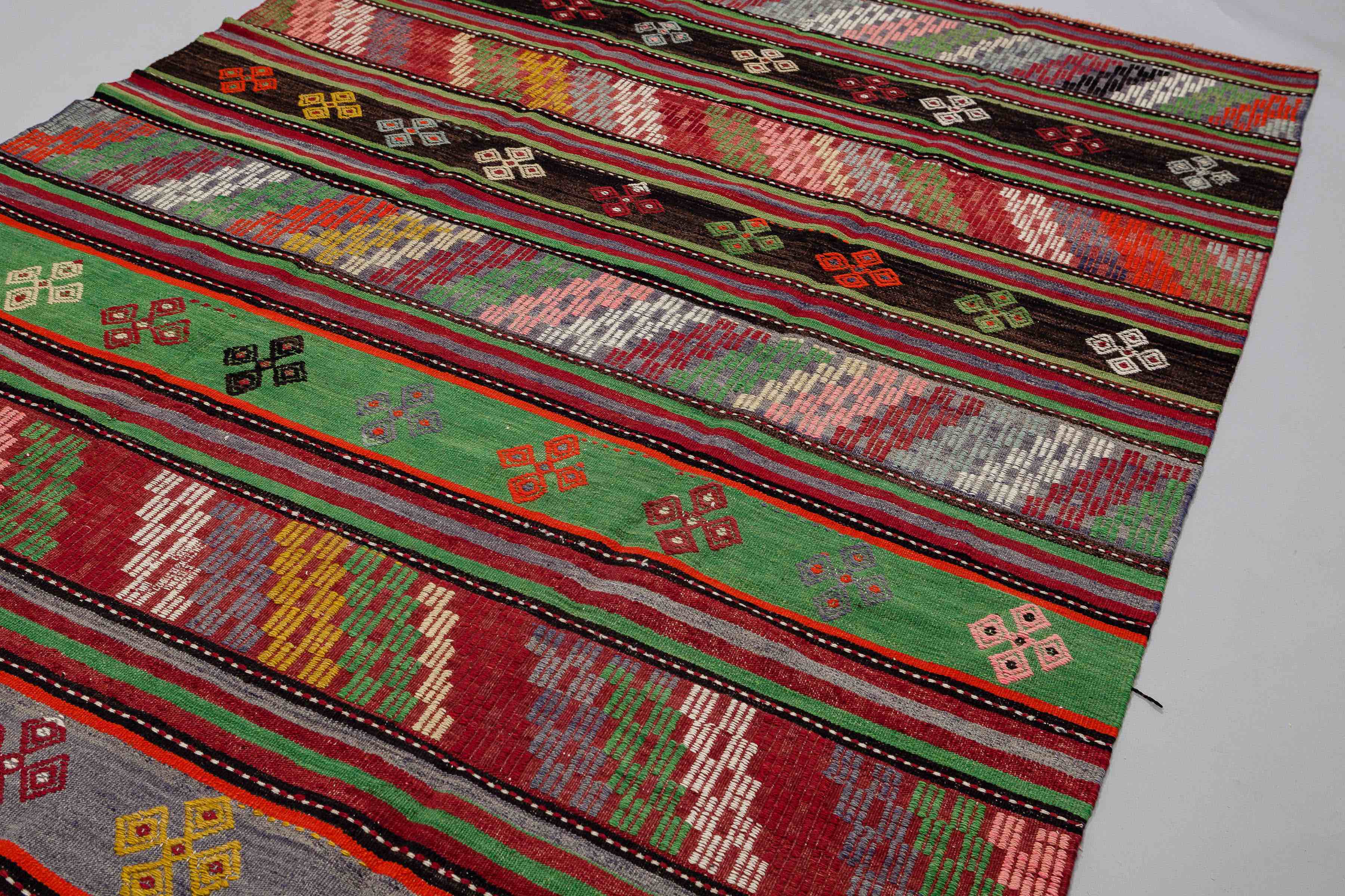 Vintage Kilim Selendi 236x172cm - Wild Heart Free Soul