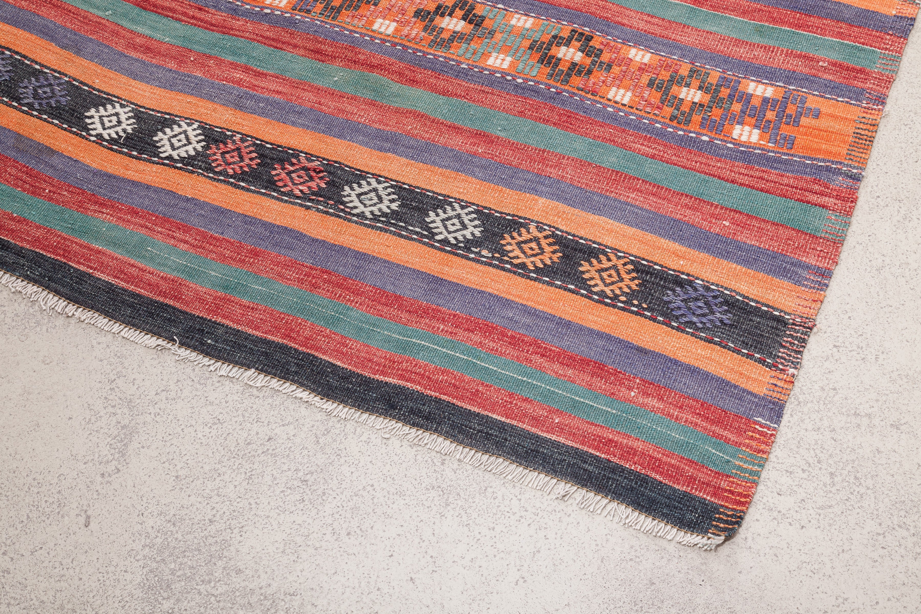 Vintage Kilim Selendi 284 x 173 cm - Wild Heart Free Soul