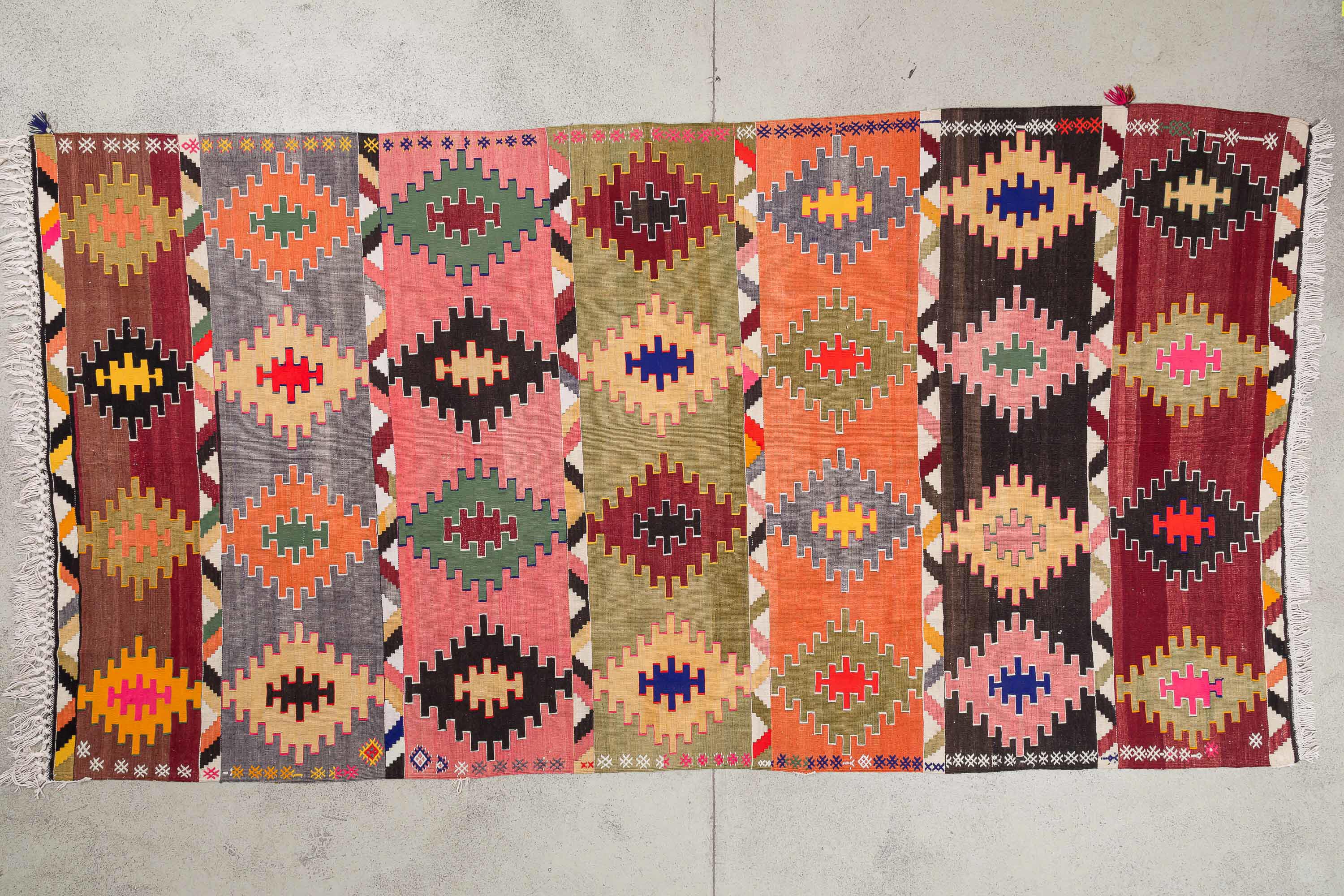 Vintage Kilim Sivas 320 x 173cm - Wild Heart Free Soul