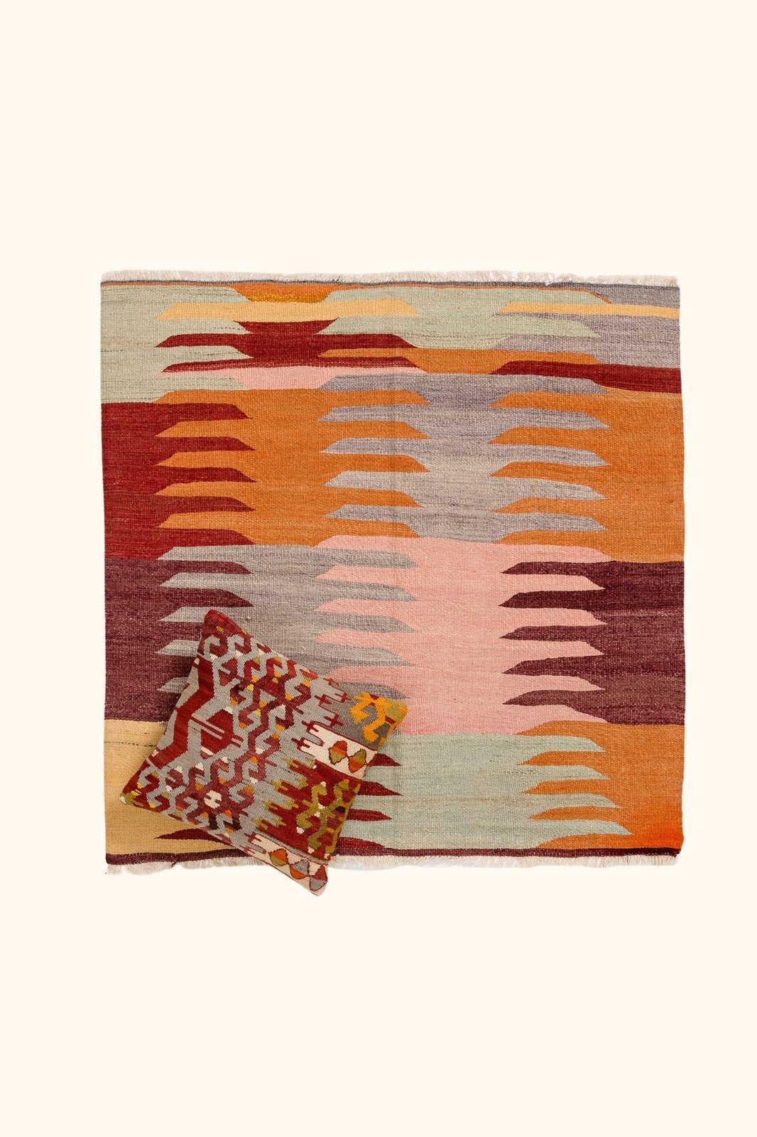 Vintage Kilim Tavas 106x106cm - Wild Heart Free Soul