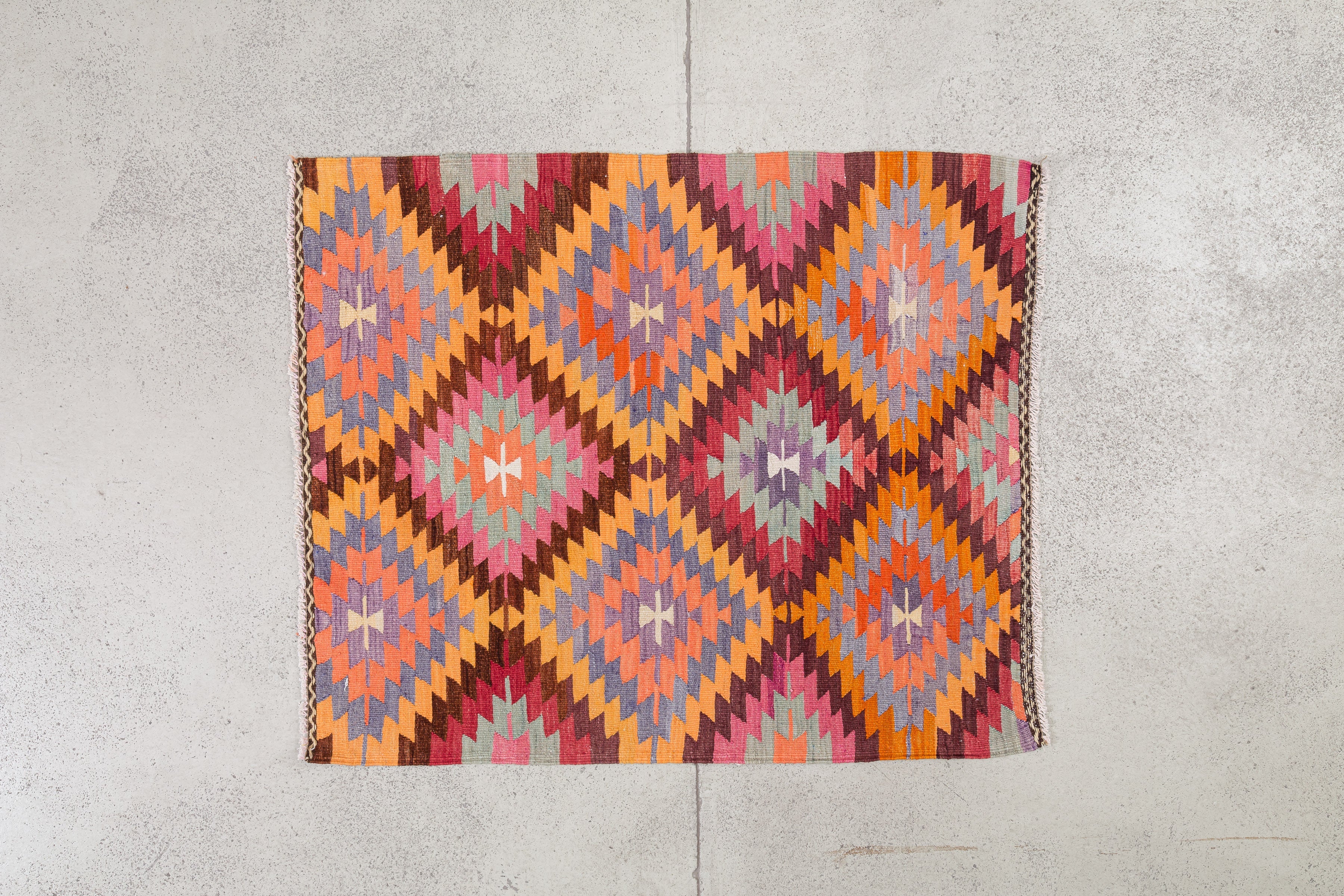Vintage Kilim Tavas 114x96cm - Wild Heart Free Soul