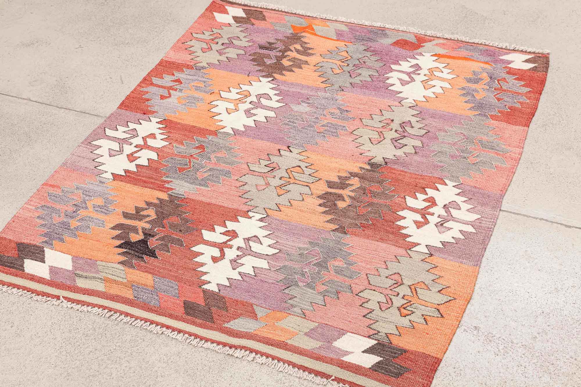 Vintage Kilim Tavas 132x108 cm - Wild Heart Free Soul