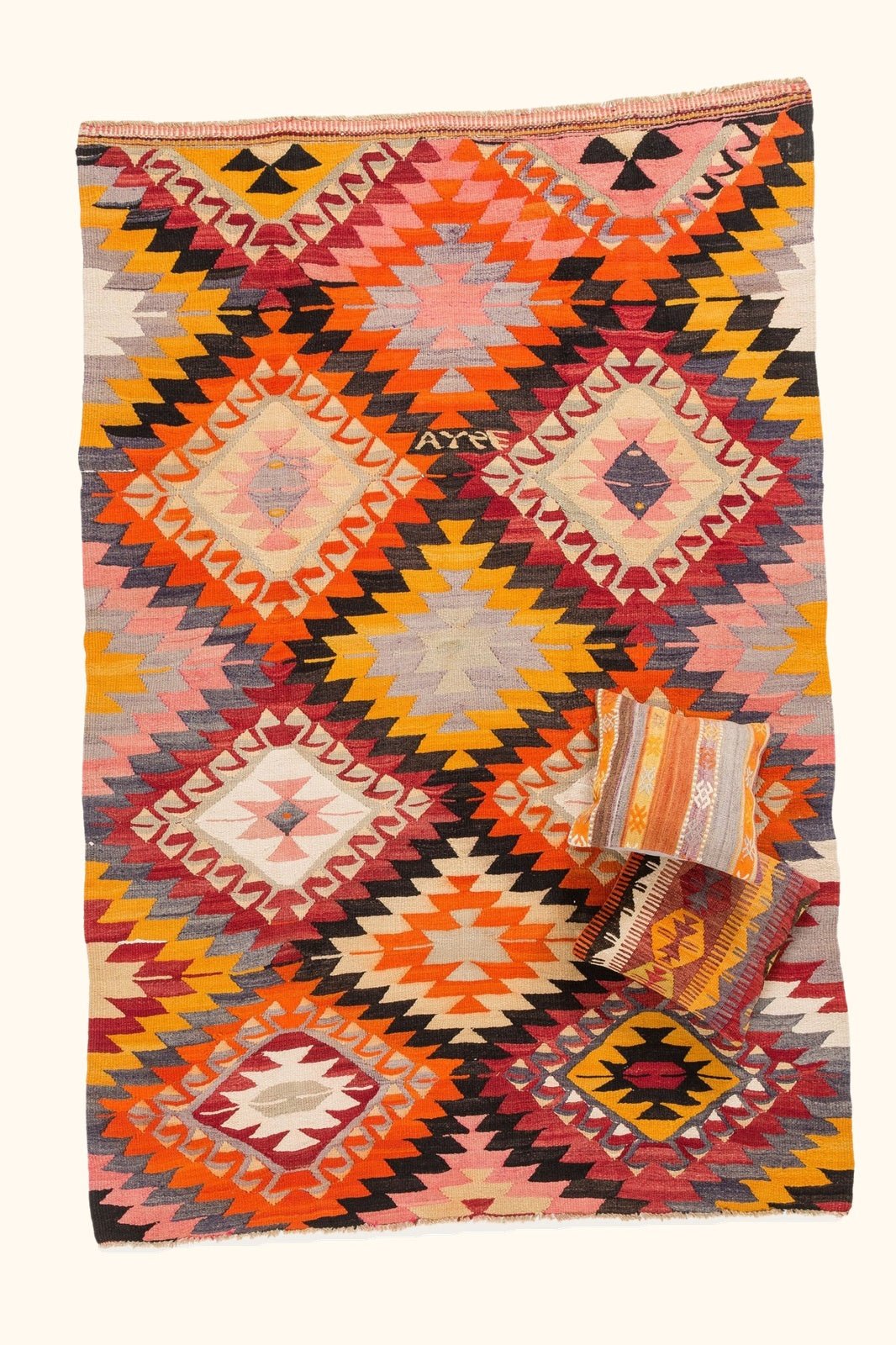 Vintage Kilim Tavas 241x162cm - Wild Heart Free Soul