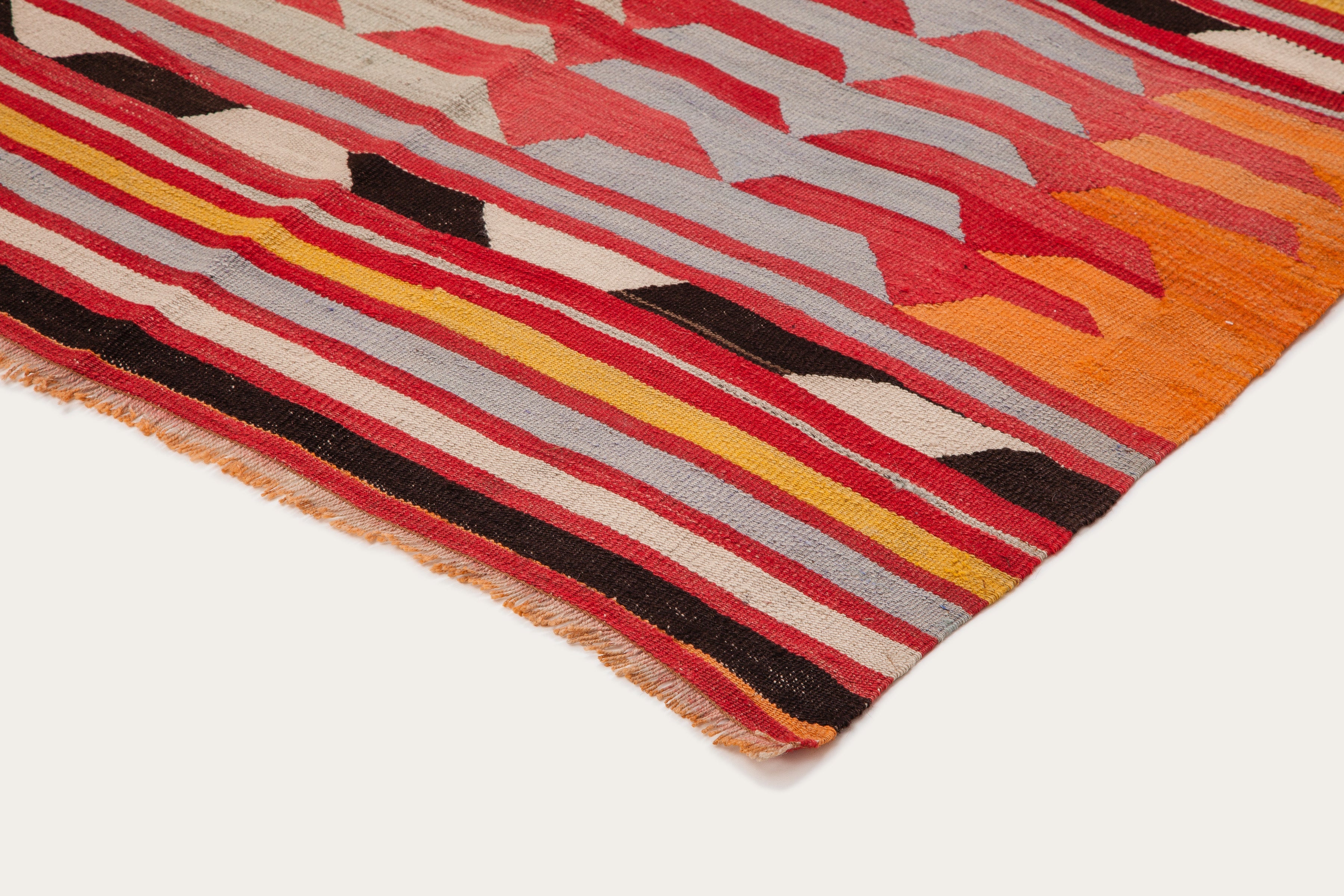 Vintage Kilim Tavas 244x177cm - Wild Heart Free Soul