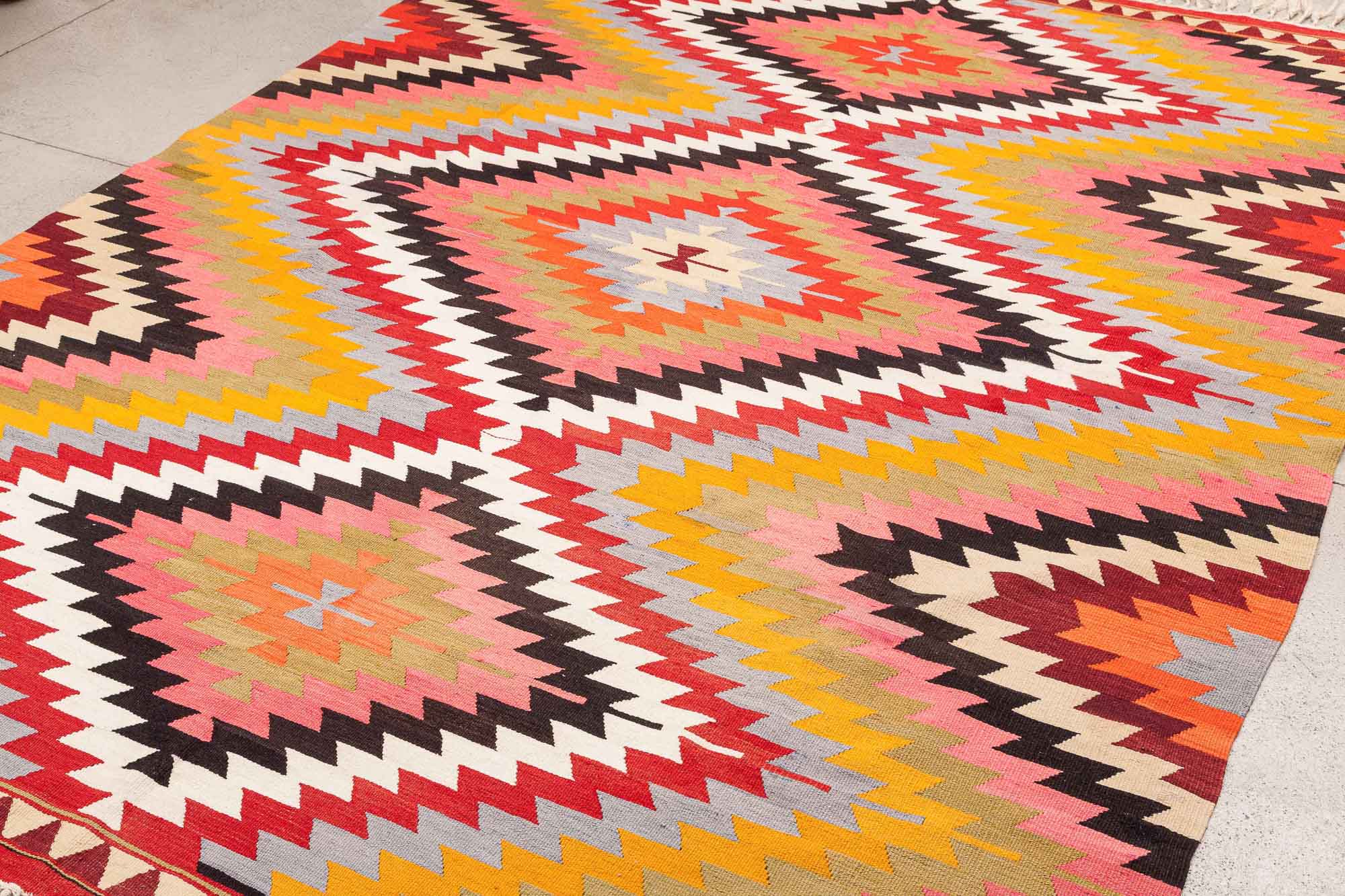 Vintage Kilim Tavas 288x210 cm - Wild Heart Free Soul