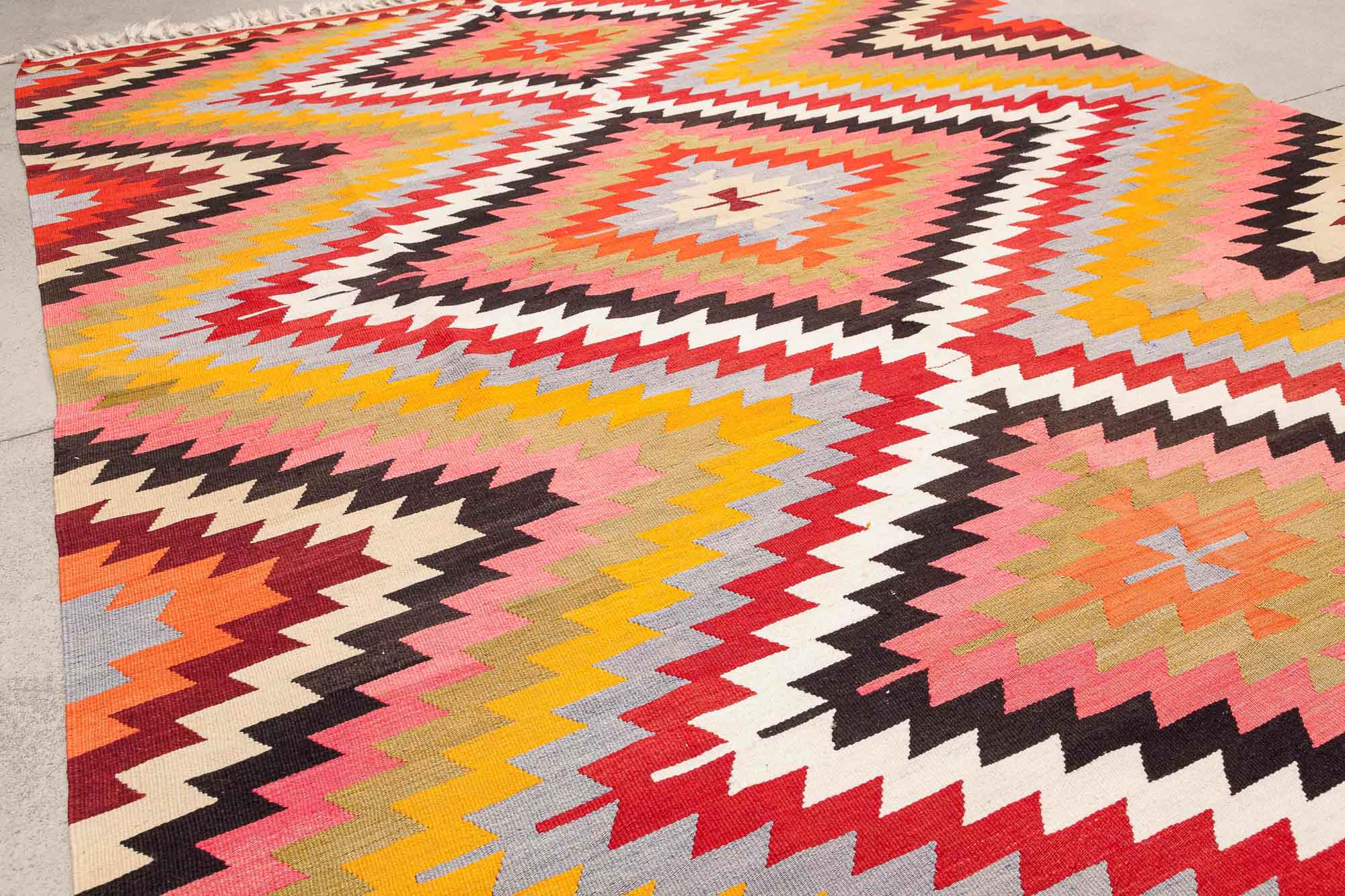 Vintage Kilim Tavas 288x210 cm - Wild Heart Free Soul