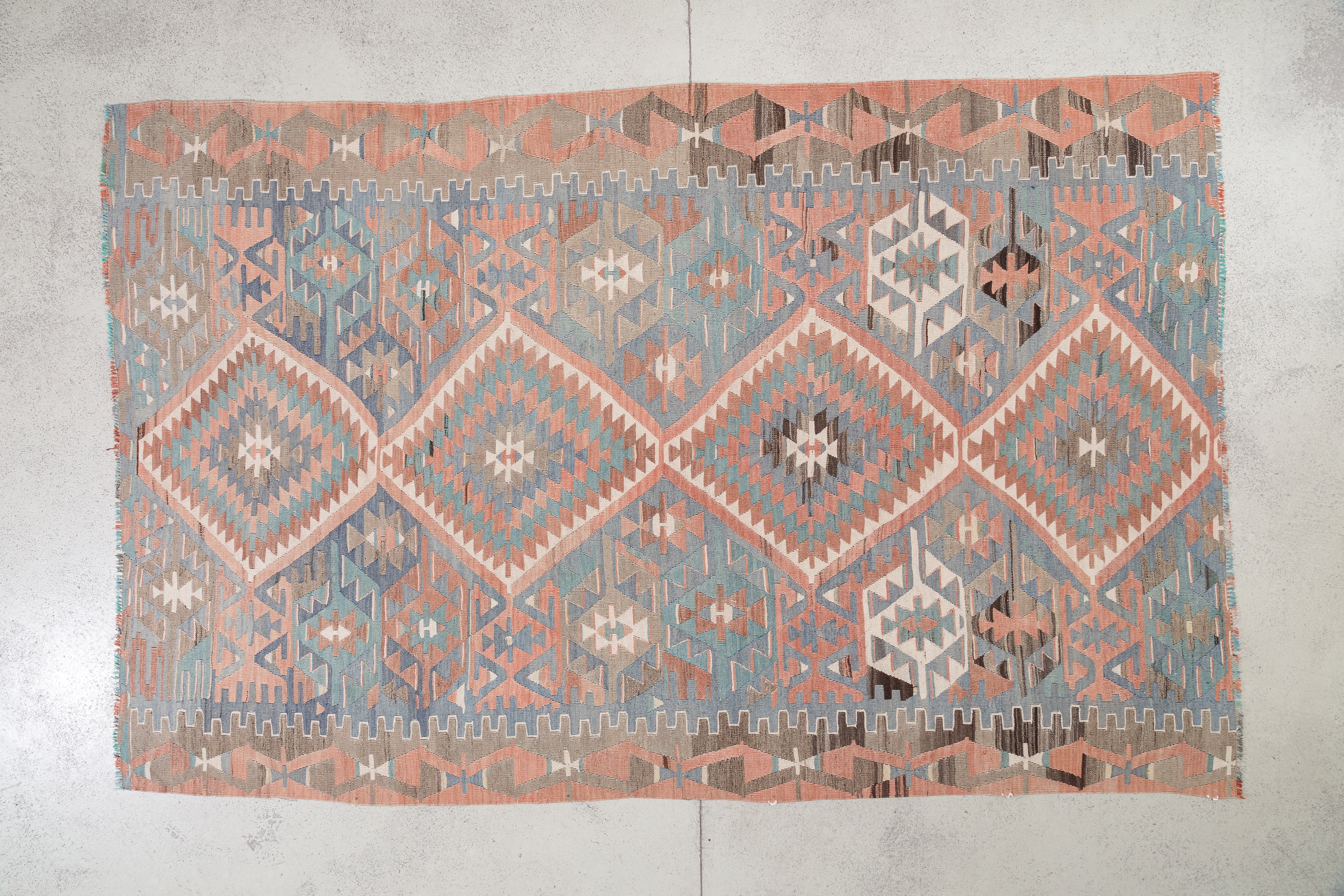 Vintage Kilim Usak 258x165cm - Wild Heart Free Soul