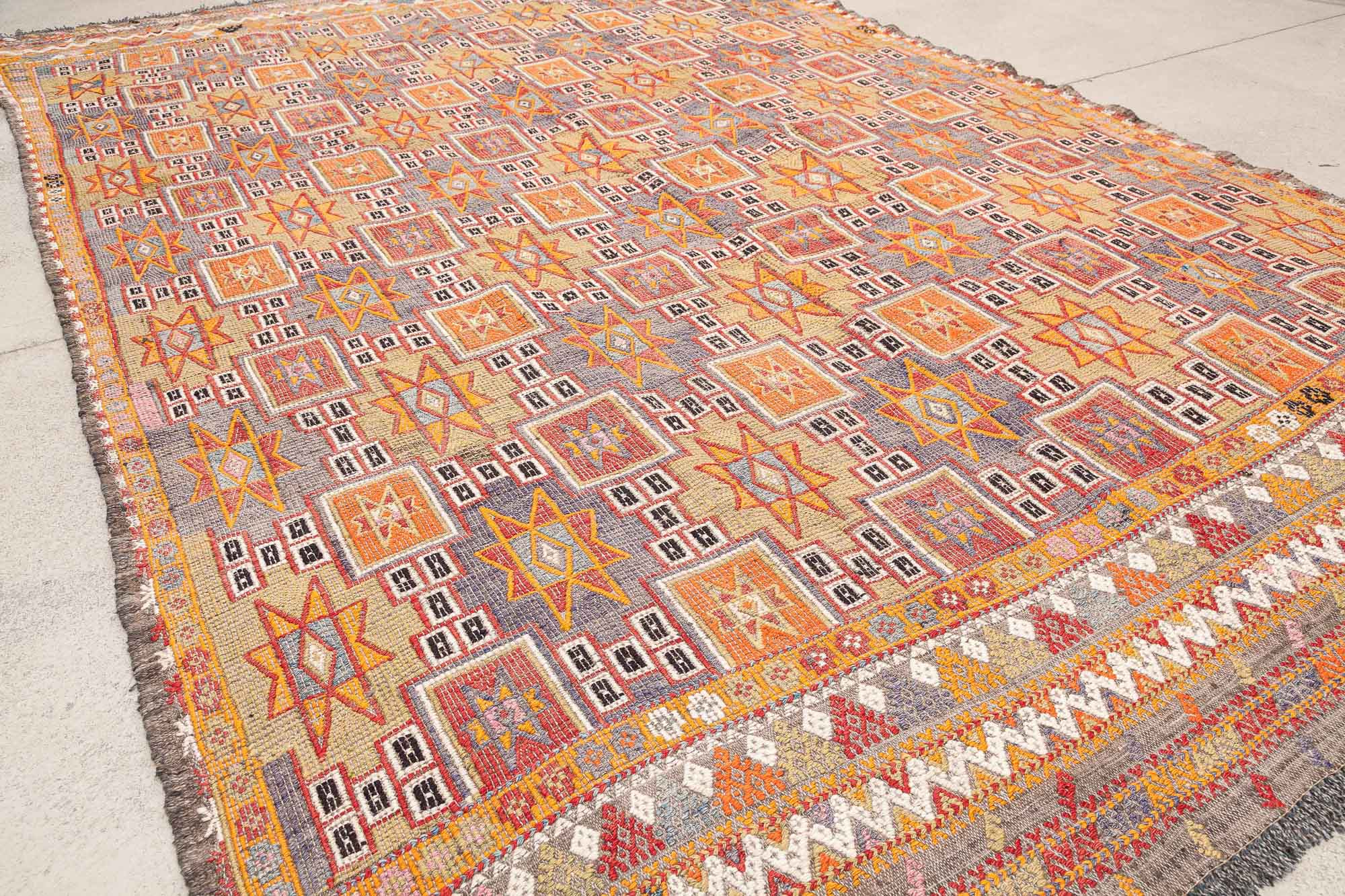 Vintage Kilim Usak 260 x 180 cm - Wild Heart Free Soul
