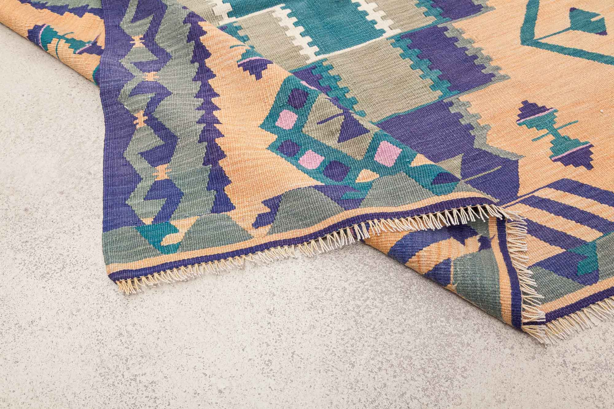 Vintage Kilim Usak 280x145cm - Wild Heart Free Soul