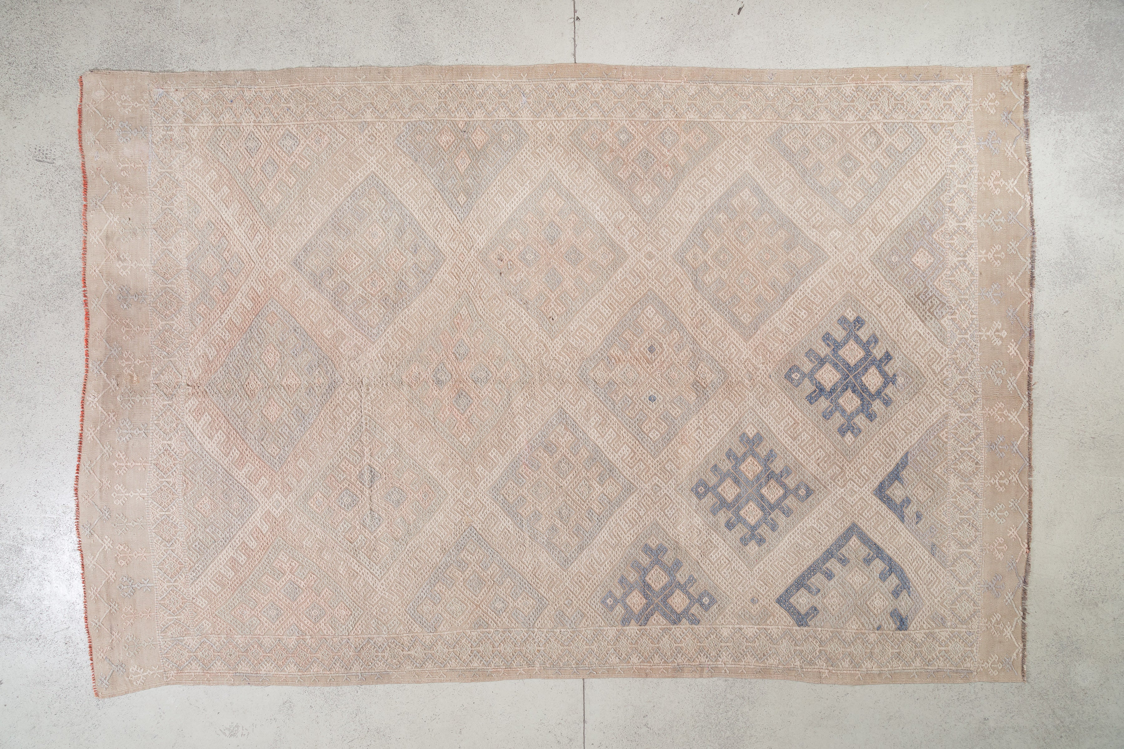 Vintage Kilim Usak 296x196cm - Wild Heart Free Soul