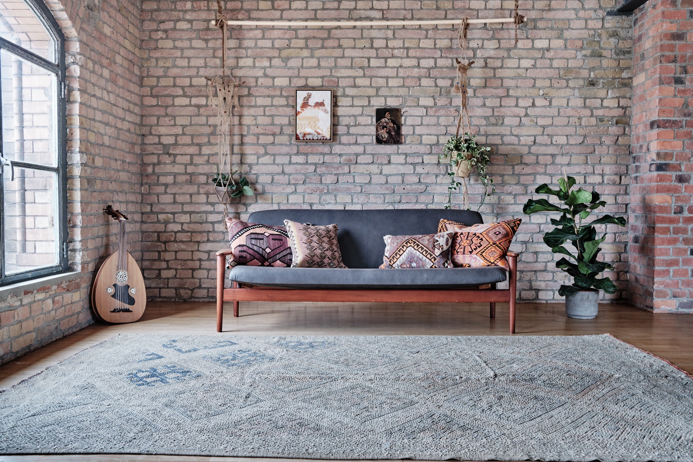 Vintage Kilim Usak 296x196cm - Wild Heart Free Soul