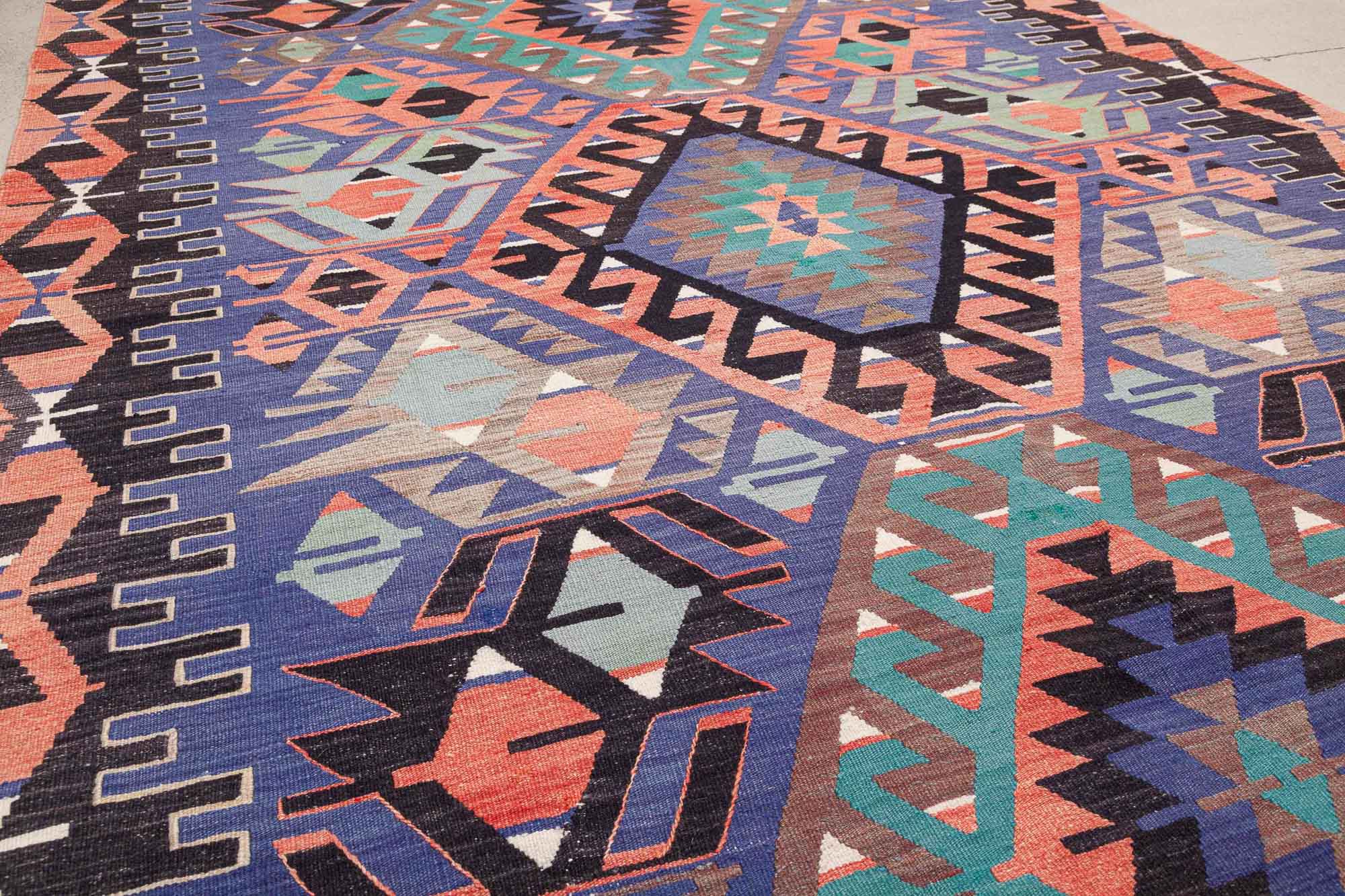 Vintage Kilim Usak 326 x 179cm - Wild Heart Free Soul