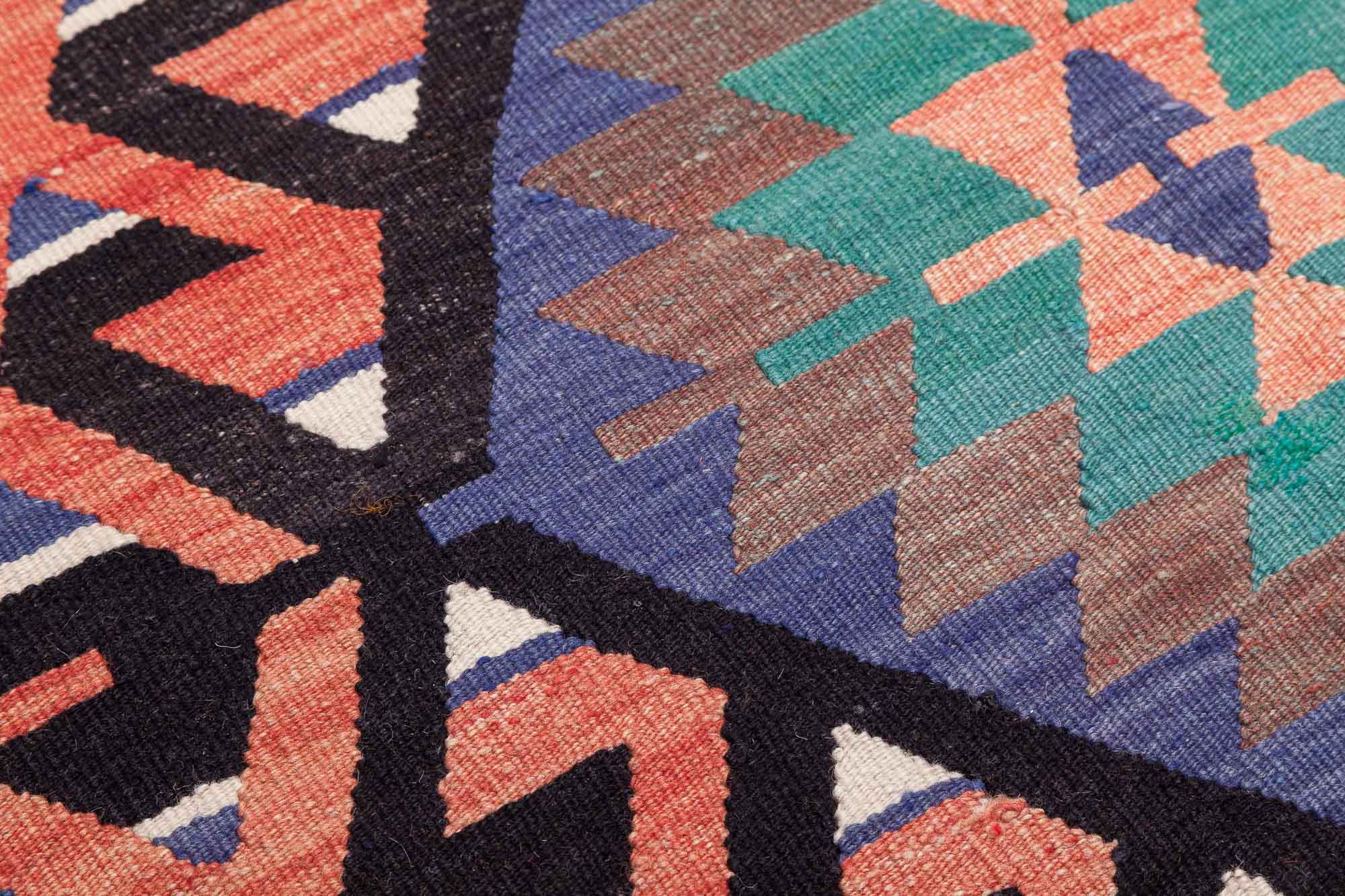 Vintage Kilim Usak 326 x 179cm - Wild Heart Free Soul