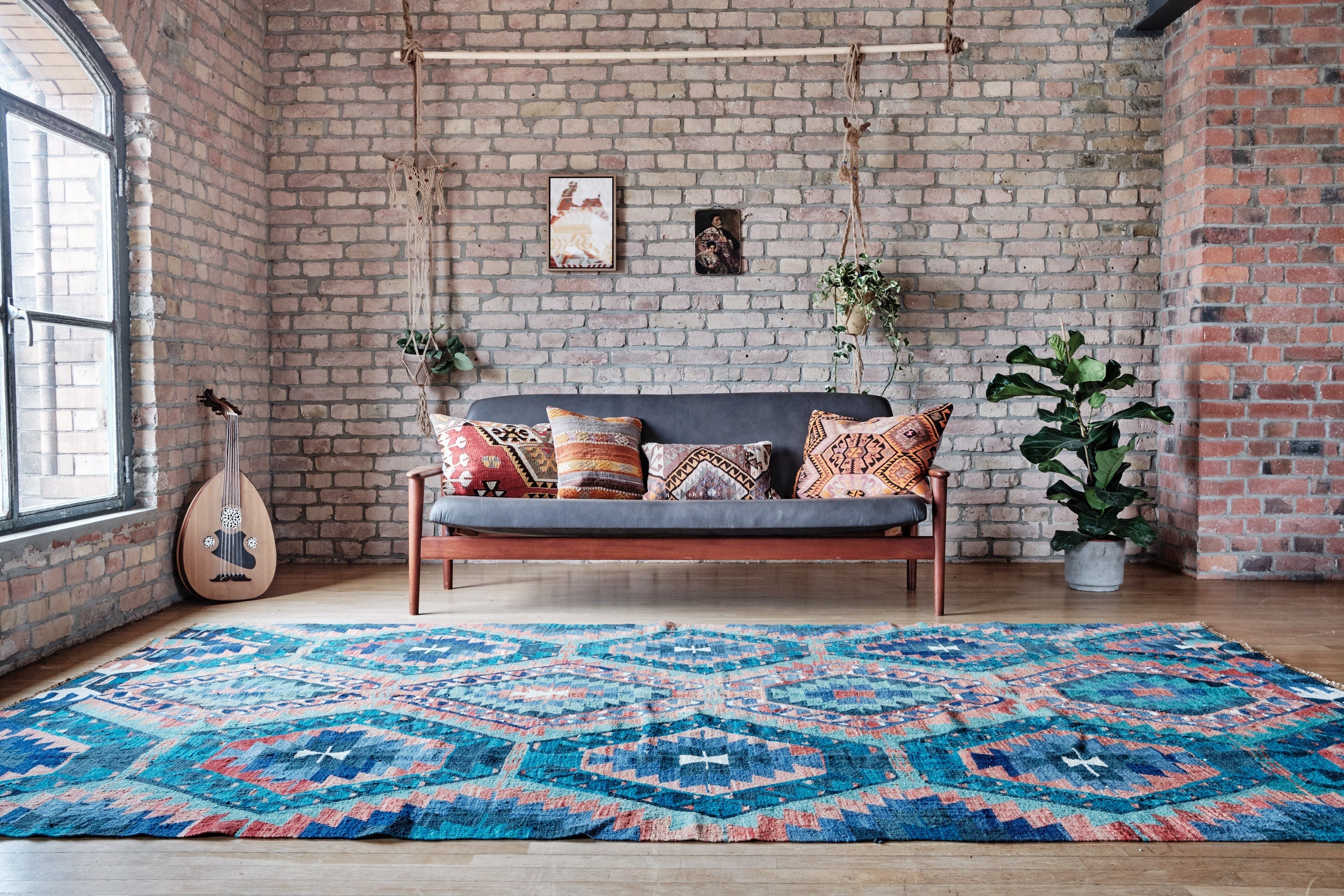 Vintage Kilim Usak 330x198cm - Wild Heart Free Soul