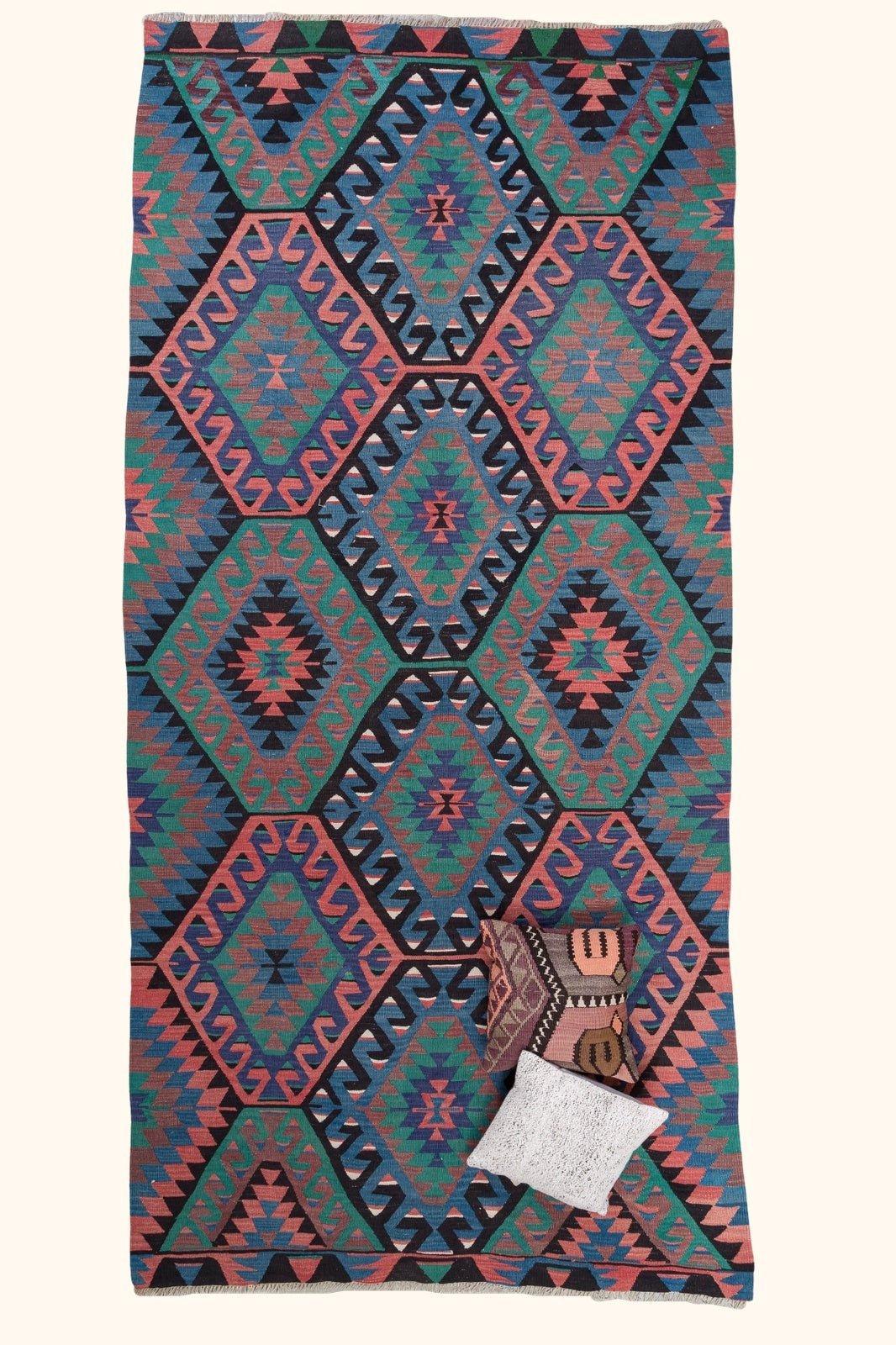 Vintage Kilim Usak 332x160cm - Wild Heart Free Soul