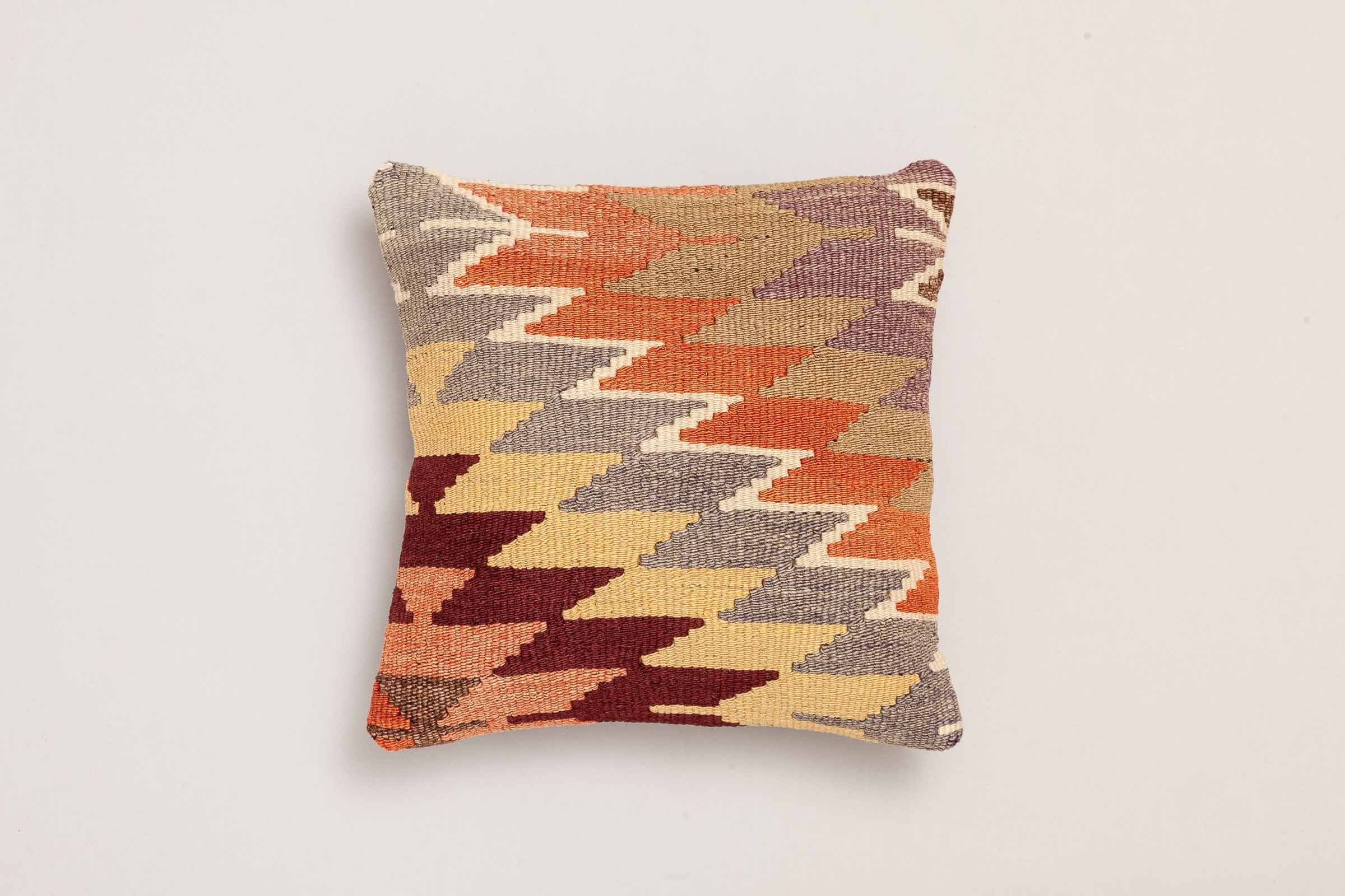 Kilim Cushion "Esma" (40x40cm) - Wild Heart Free Soul
