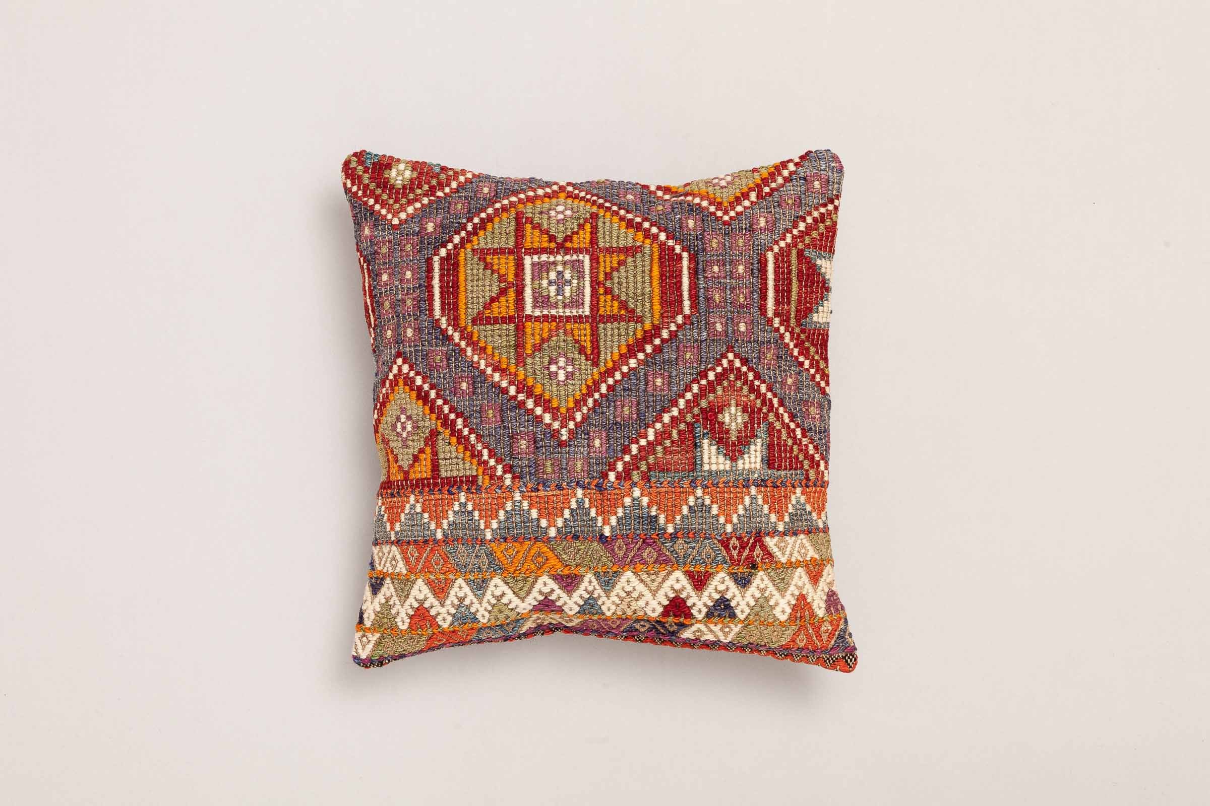 Kilim Cushion "Elik" (40x40cm) - Wild Heart Free Soul