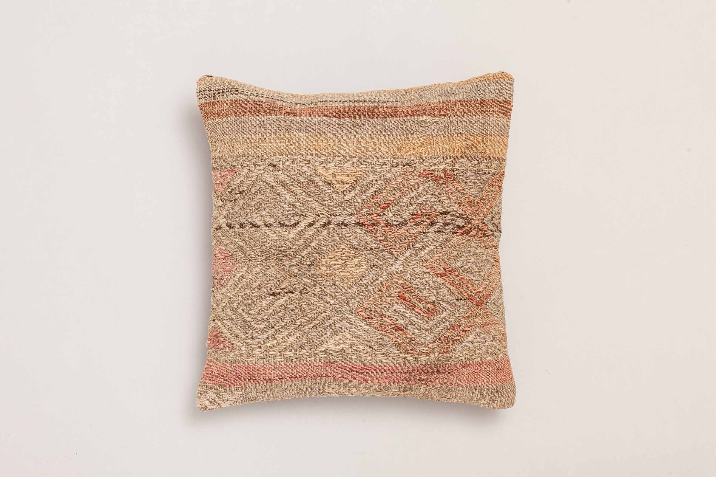 Kilim Cushion "Erva" (40x40cm) - Wild Heart Free Soul