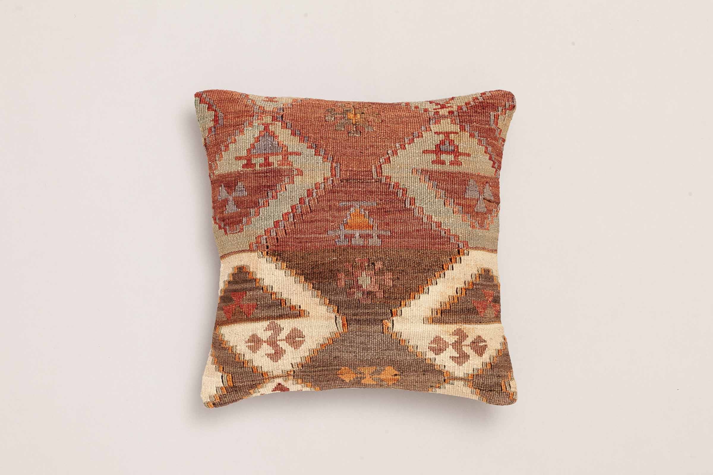 Kilim Cushion "Enci" (40x40cm) - Wild Heart Free Soul