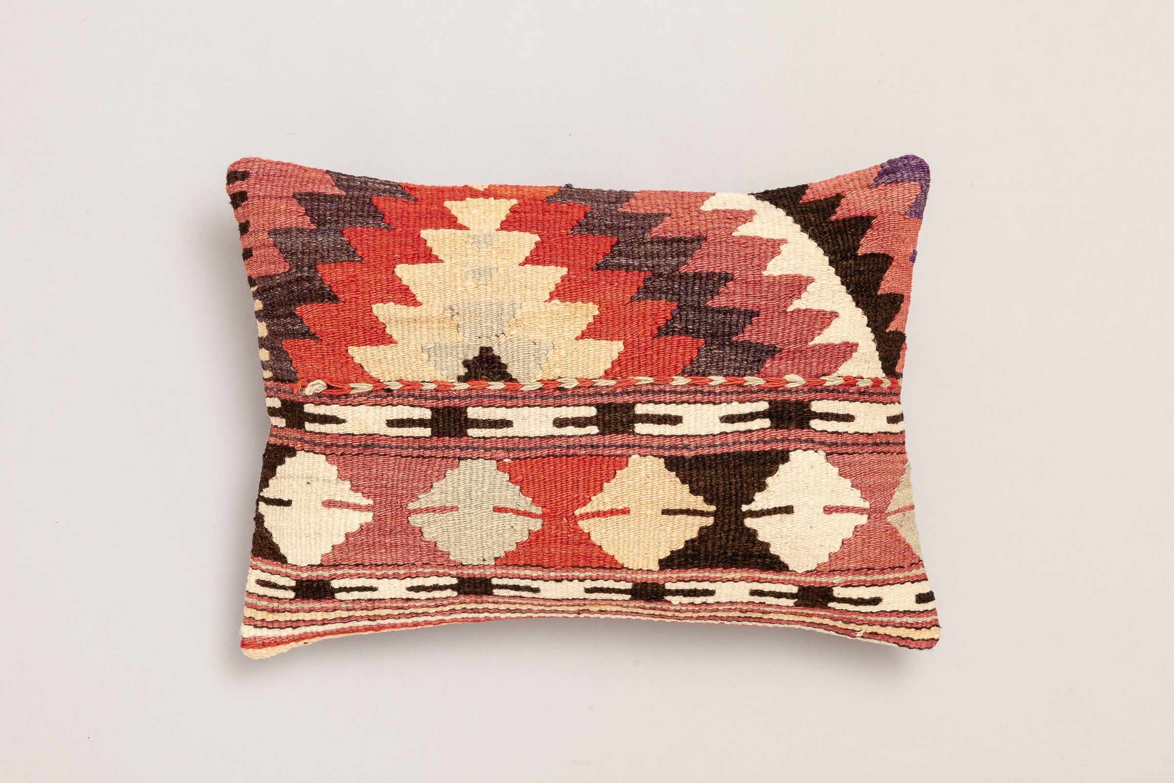 Kilim Cushion "Dilim" (50x35cm) - Wild Heart Free Soul