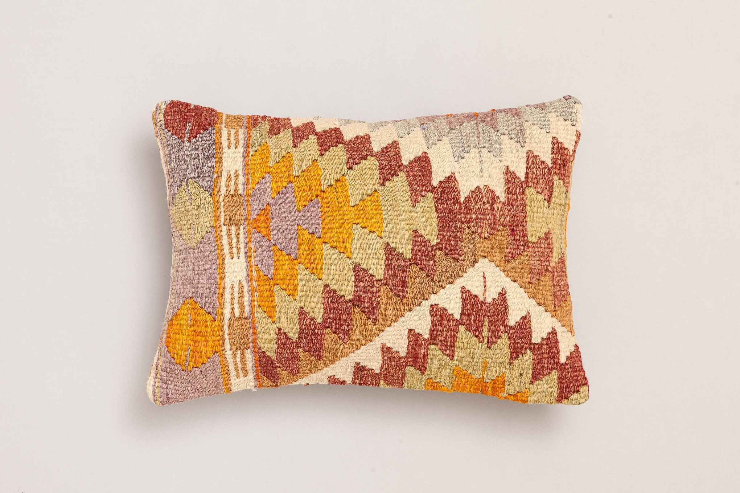 Kilim Cushion "Duru" (50x35cm) - Wild Heart Free Soul
