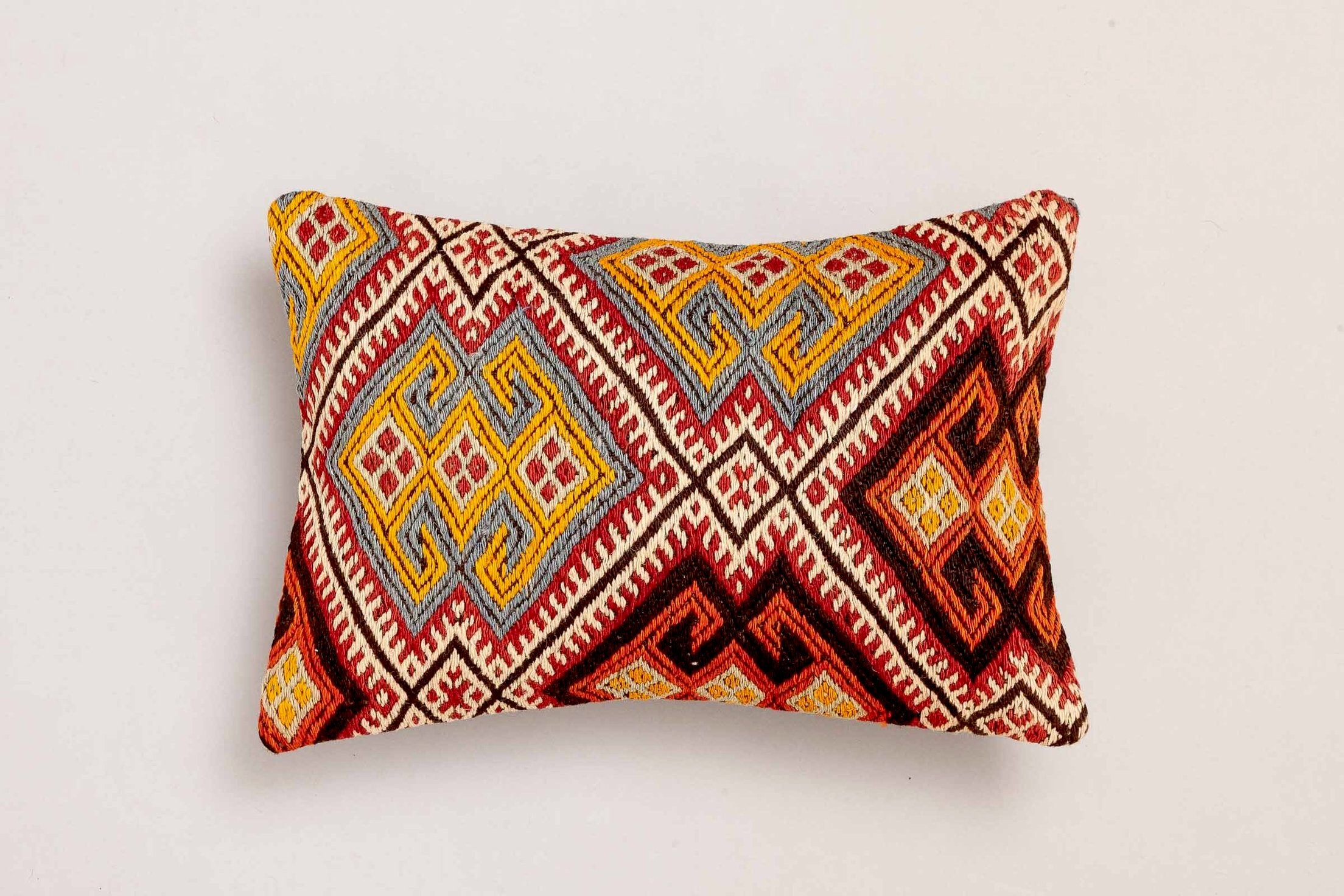 Kilim Cushion "Dilber" (50x35cm) - Wild Heart Free Soul