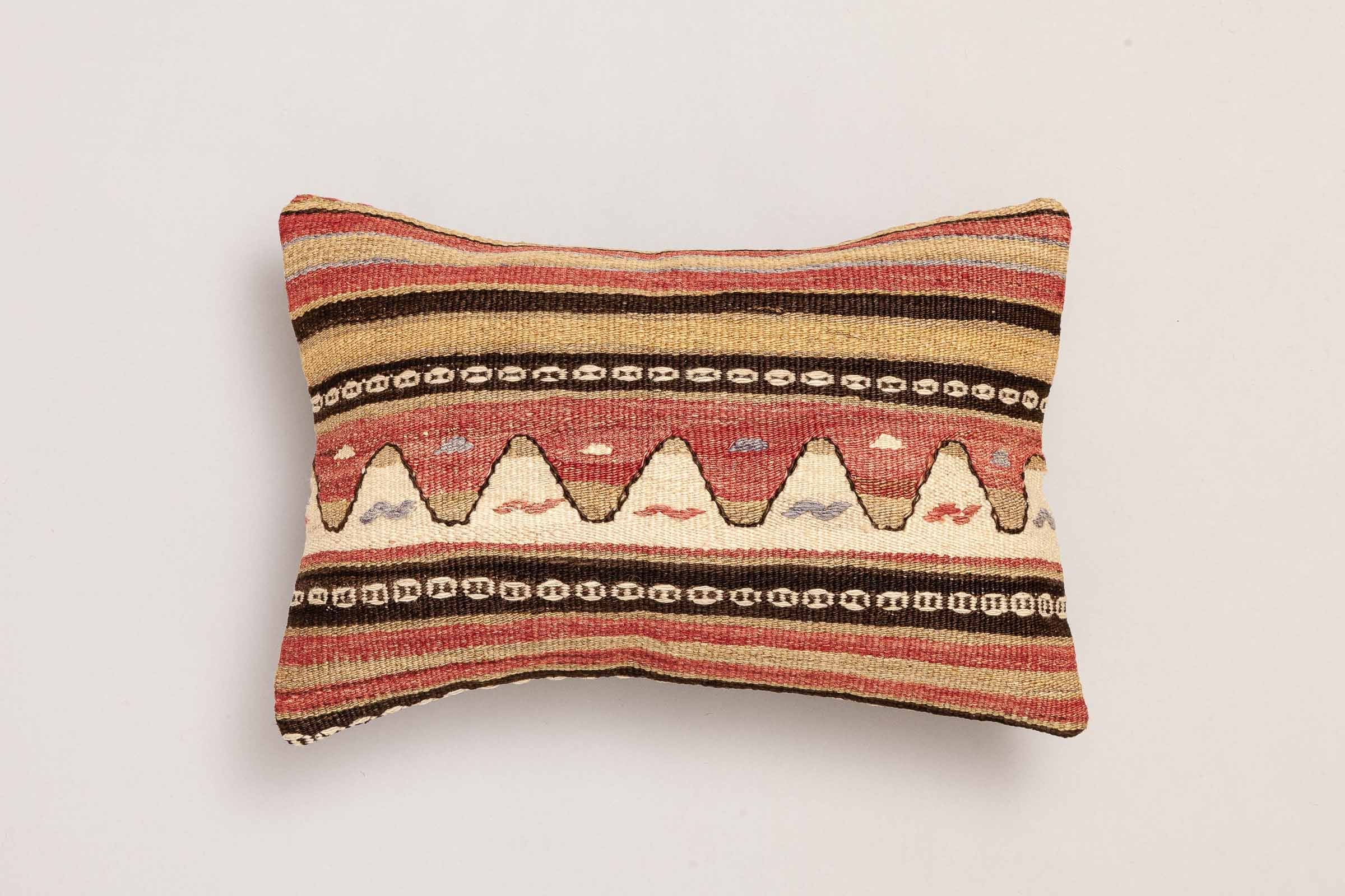 Kilim Cushion "Dorsiya" (50x35cm) - Wild Heart Free Soul