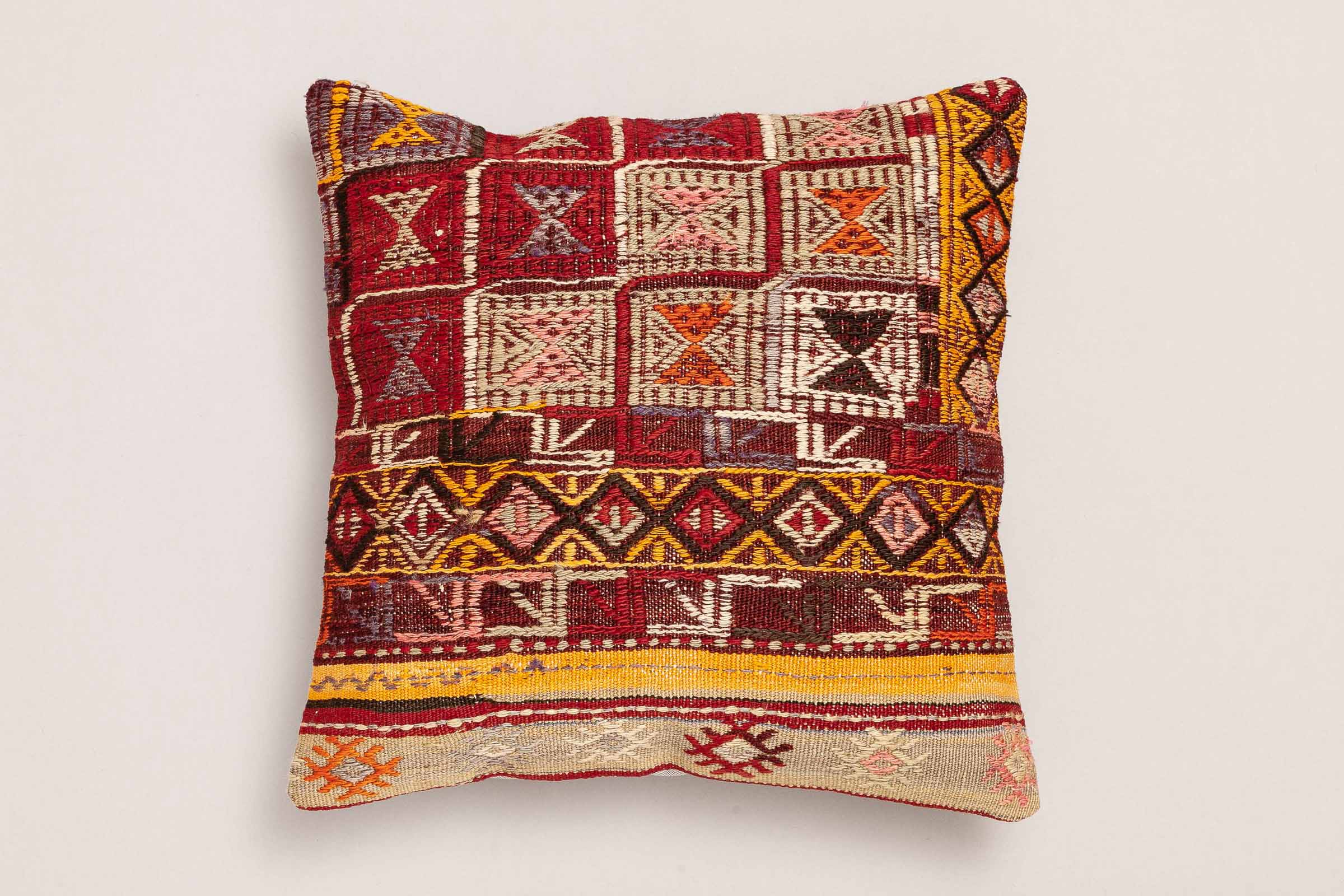 Kilim Cushion "Ileyna" (50x50cm) - Wild Heart Free Soul