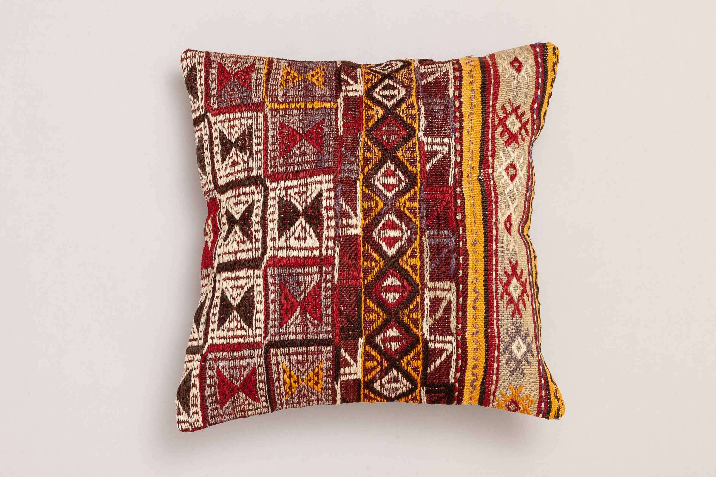 Kilim Cushion "Imran" (50x50cm) - Wild Heart Free Soul