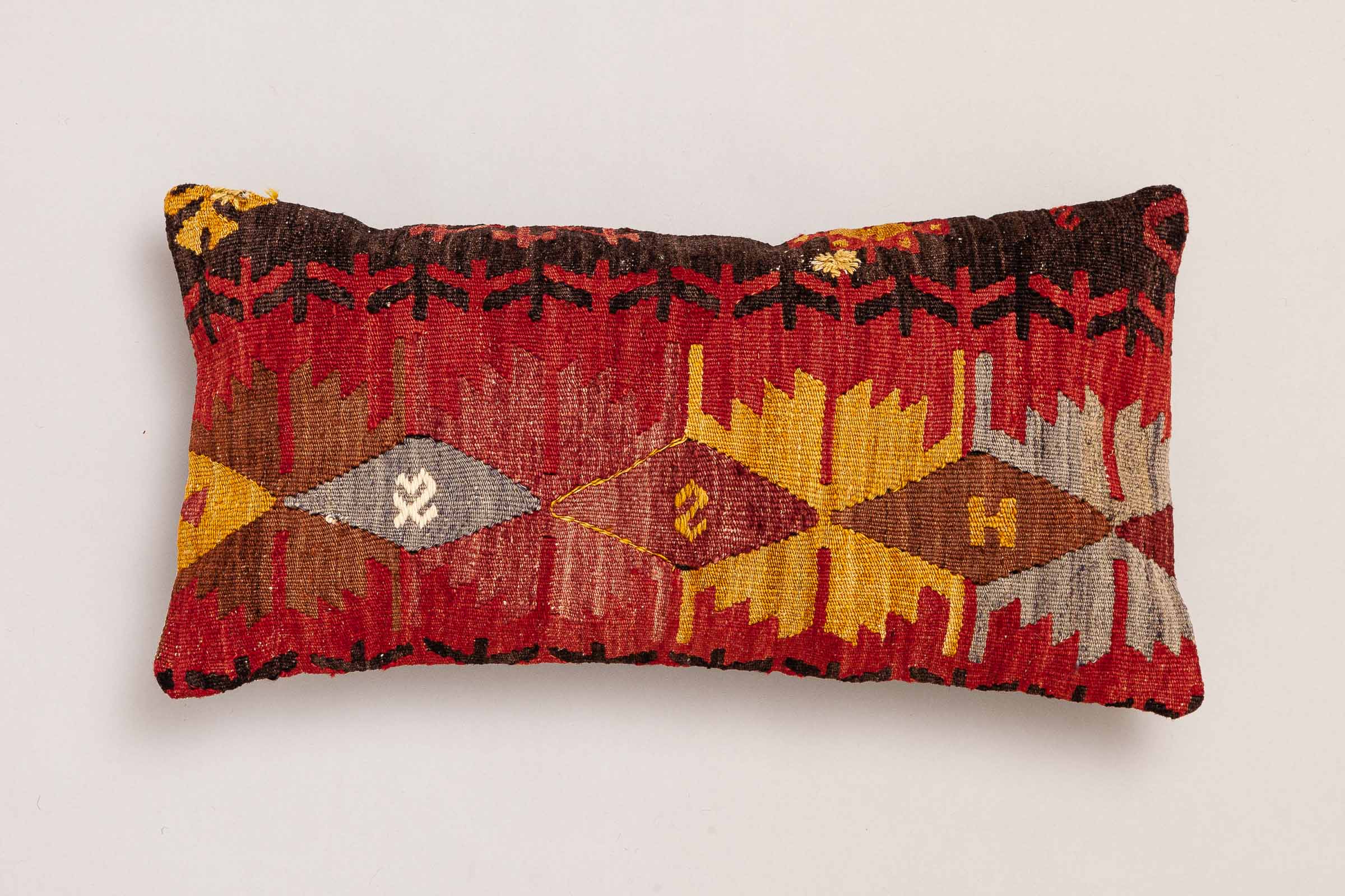 Kilim Cushion "Meftun" (60x30cm) - Wild Heart Free Soul