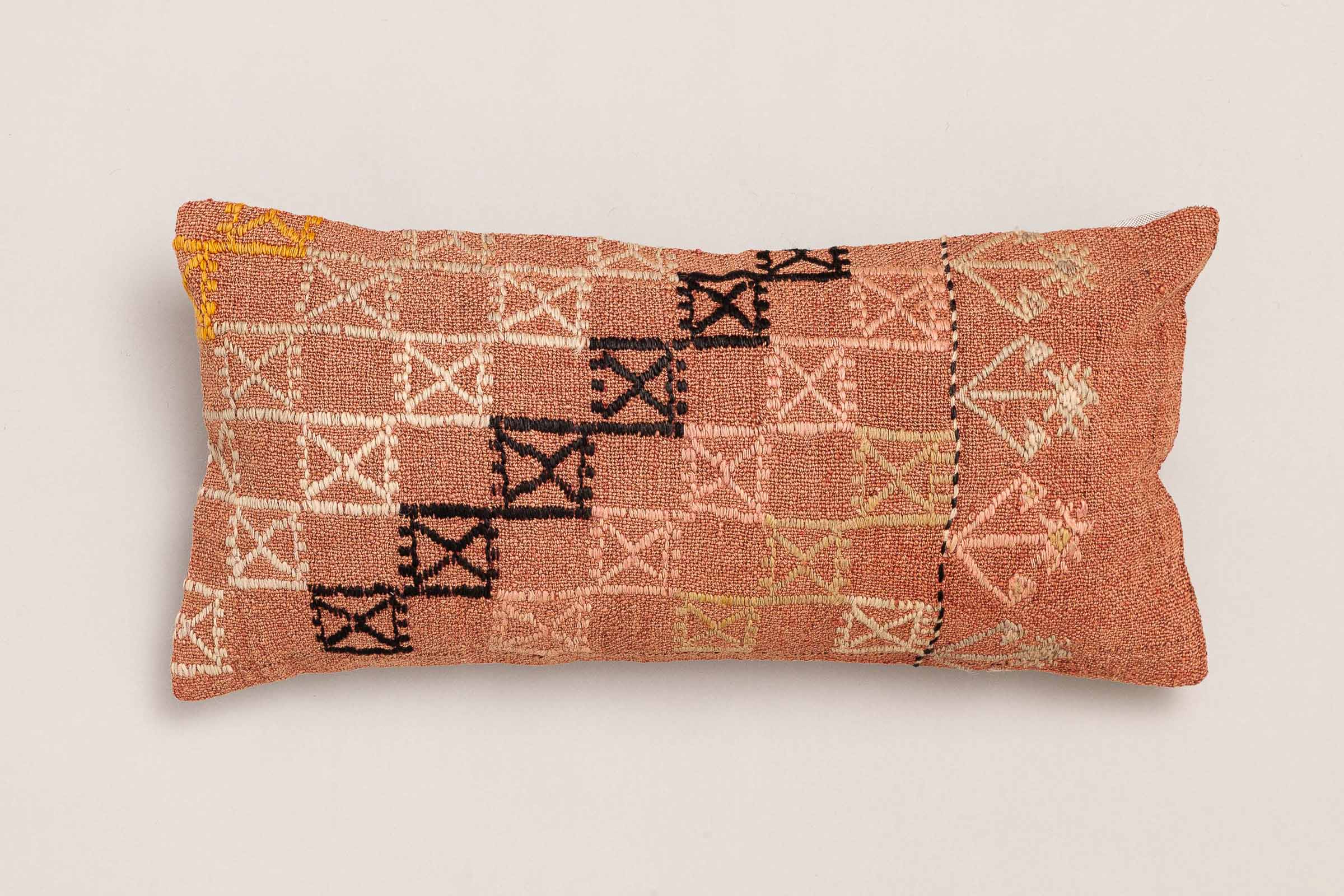 Kilim Cushion "Melahat" (60x30cm) - Wild Heart Free Soul