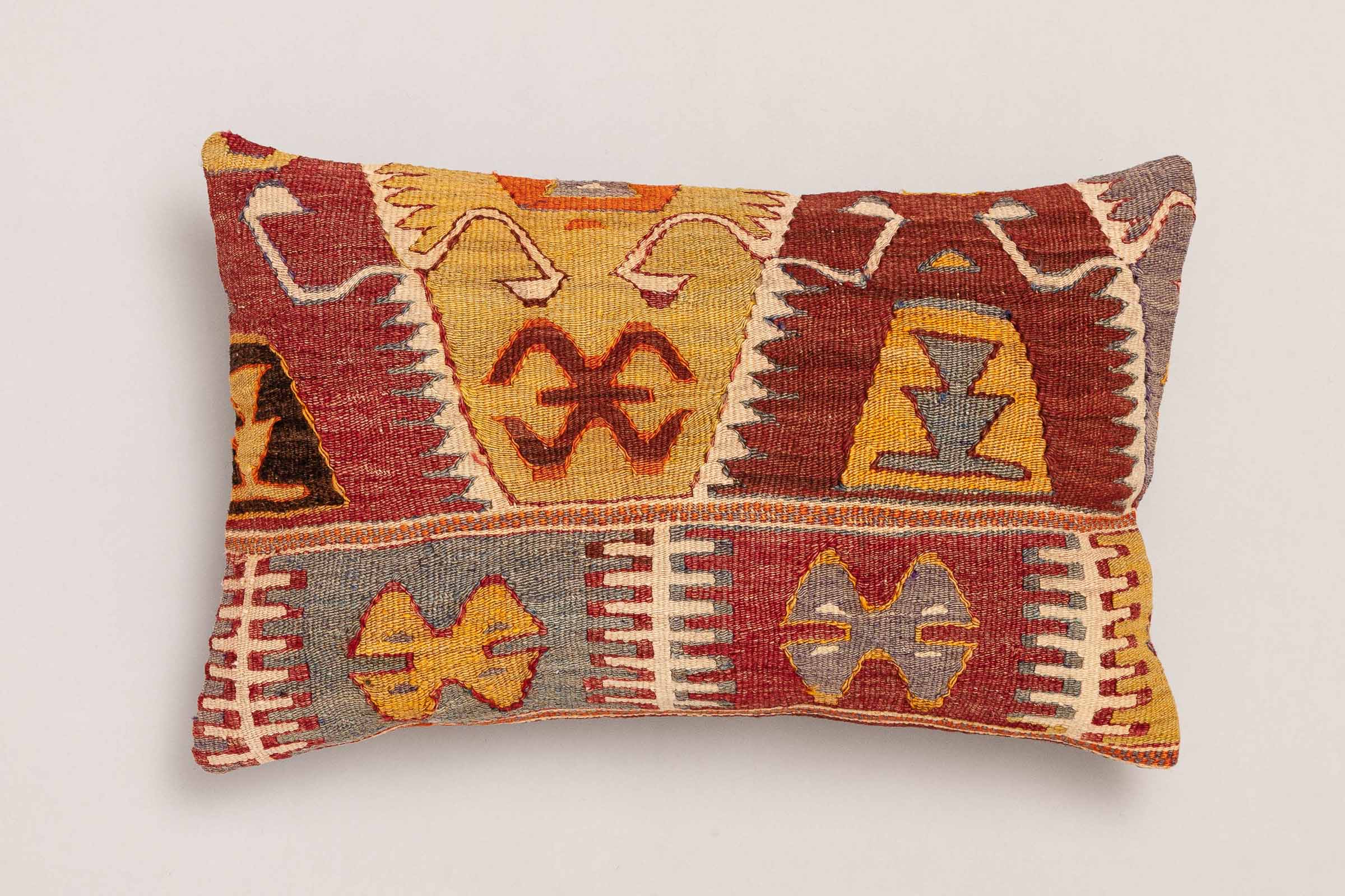 Kilim Cushion "Bumu" (60x40cm) - Wild Heart Free Soul