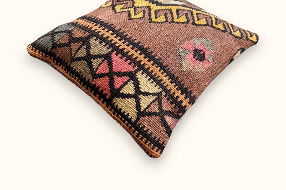 SILA vintage kilim cushion 40x40cm