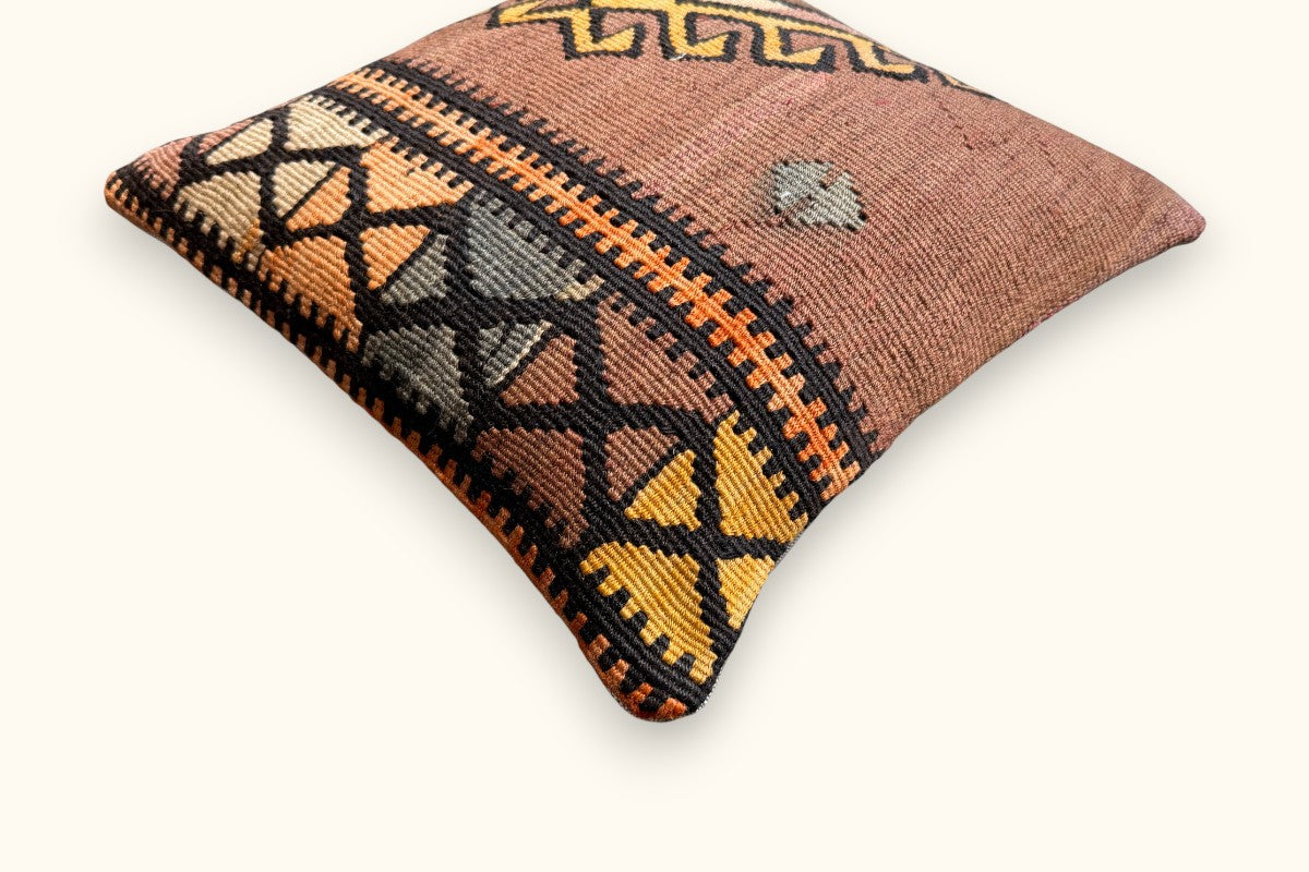 SU Vintage Kilim Cushion 40x40cm