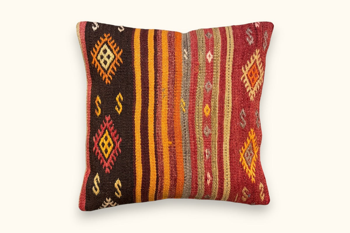 YONCA vintage kilim cushion 40x40cm