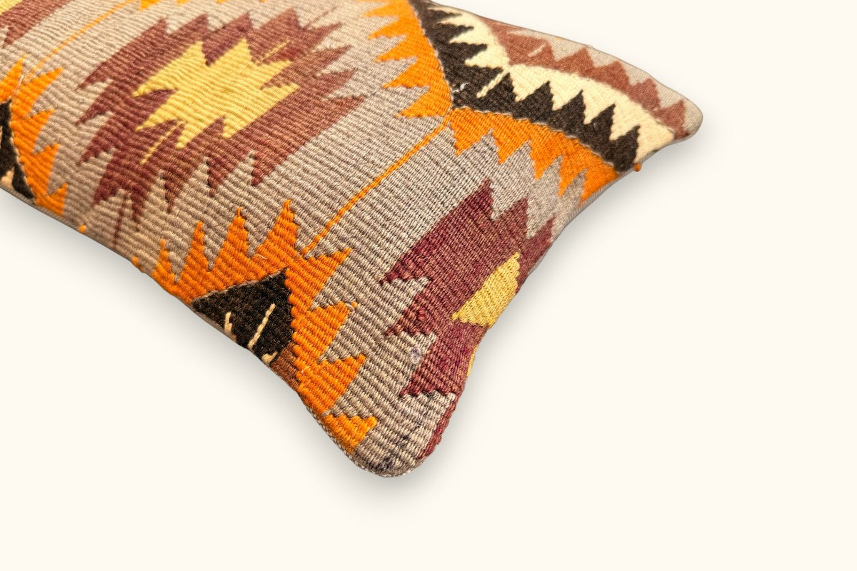 ISIK vintage kilim cushion 50x30cm