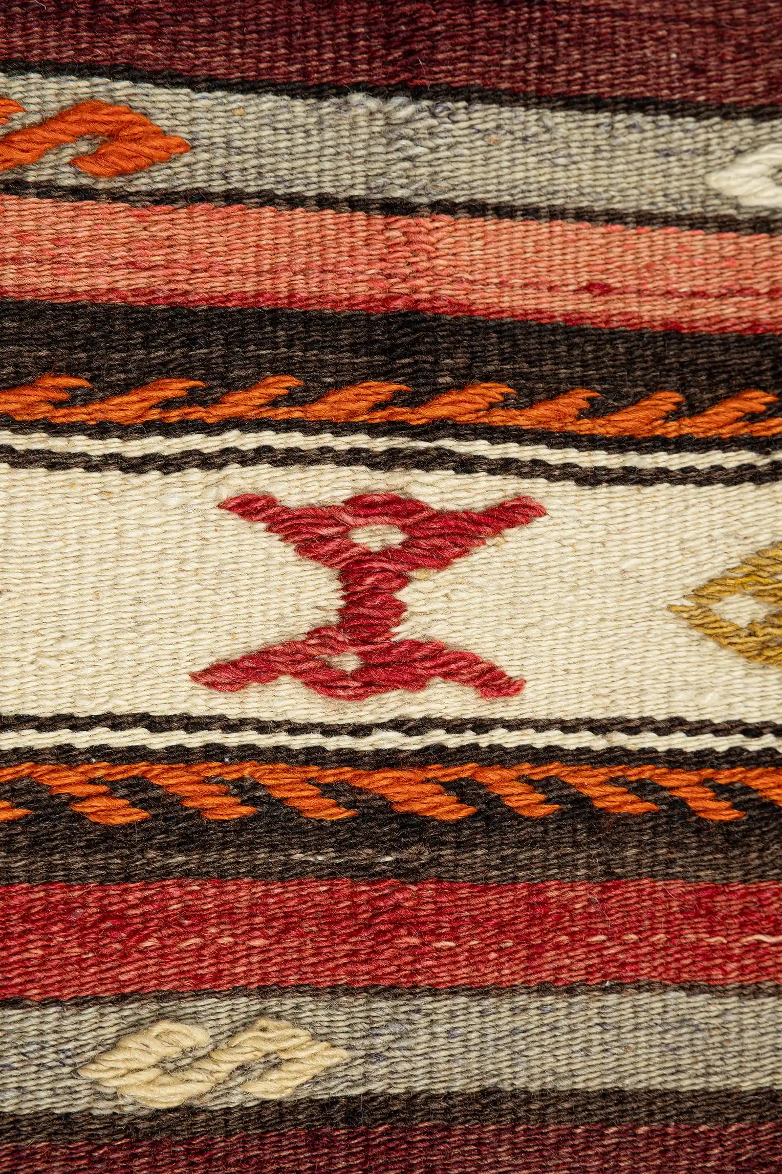 DENIZLI vintage kilim 205x125cm