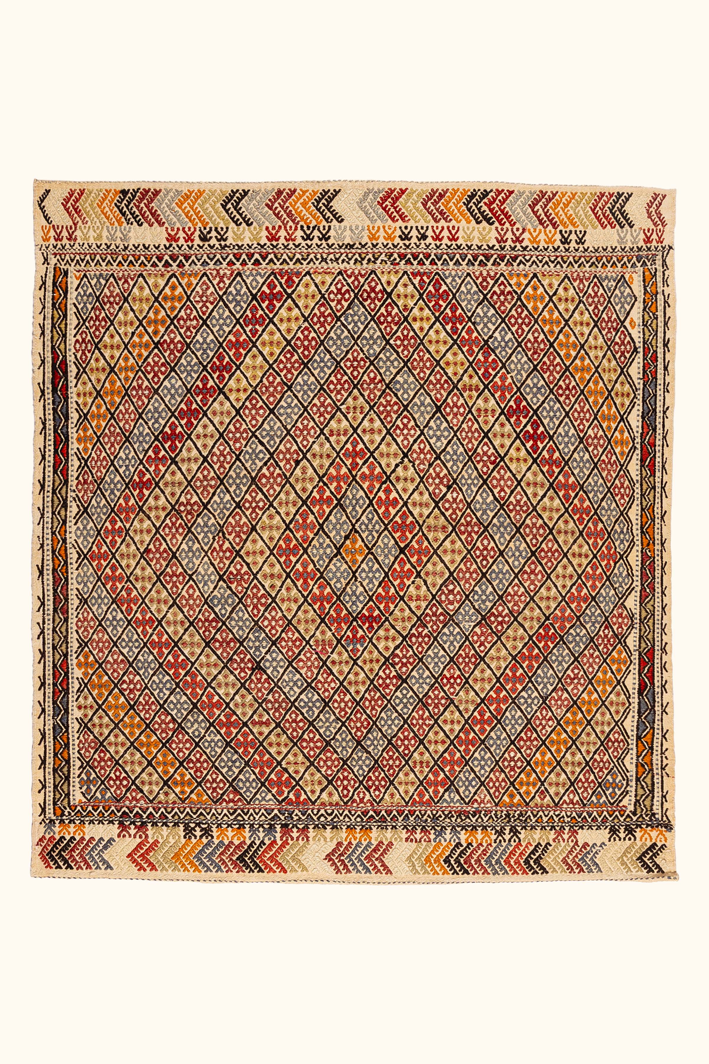 USAK Sofra Vintage Kilim 125x118cm
