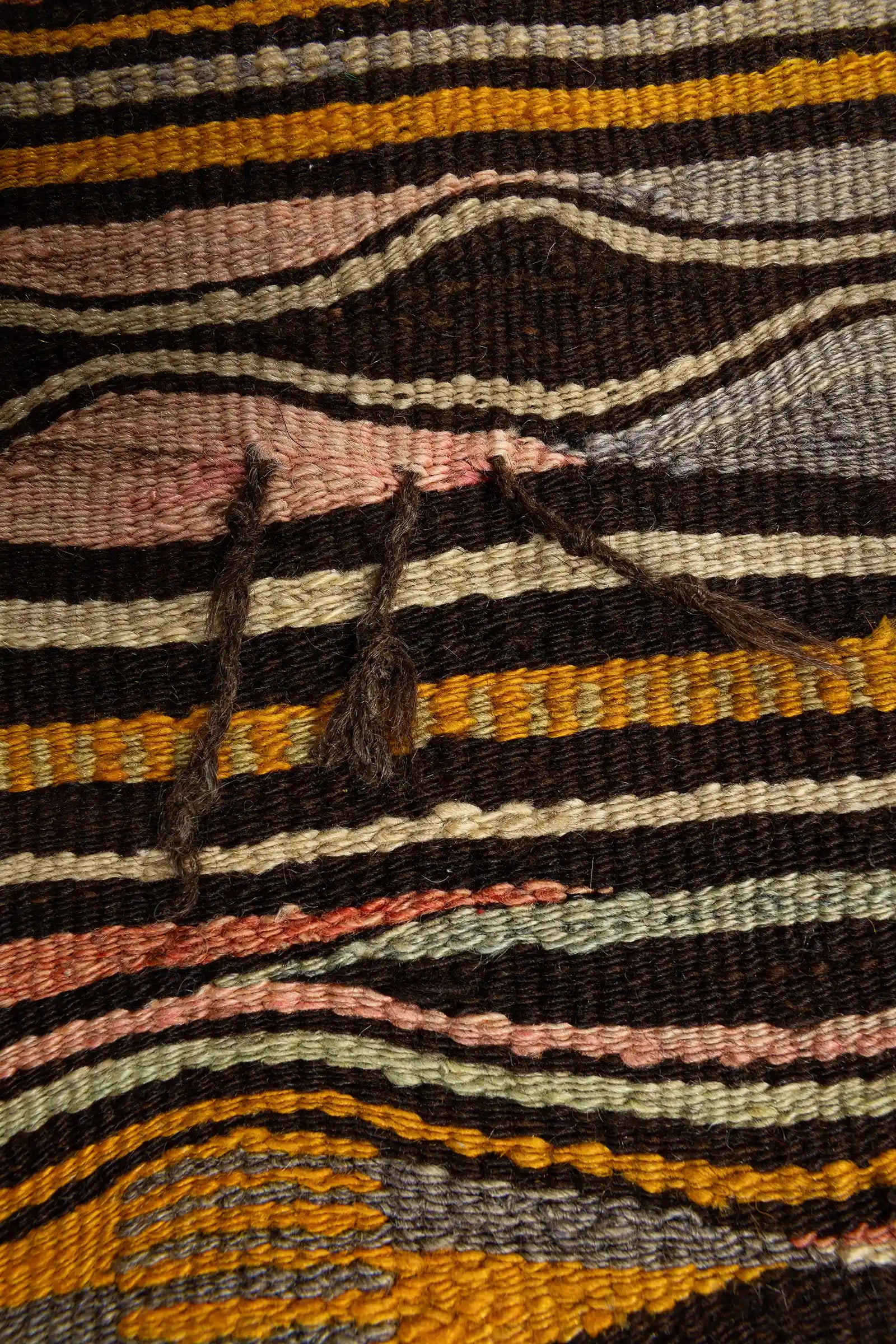MUT Vintage Kilim 353x209cm