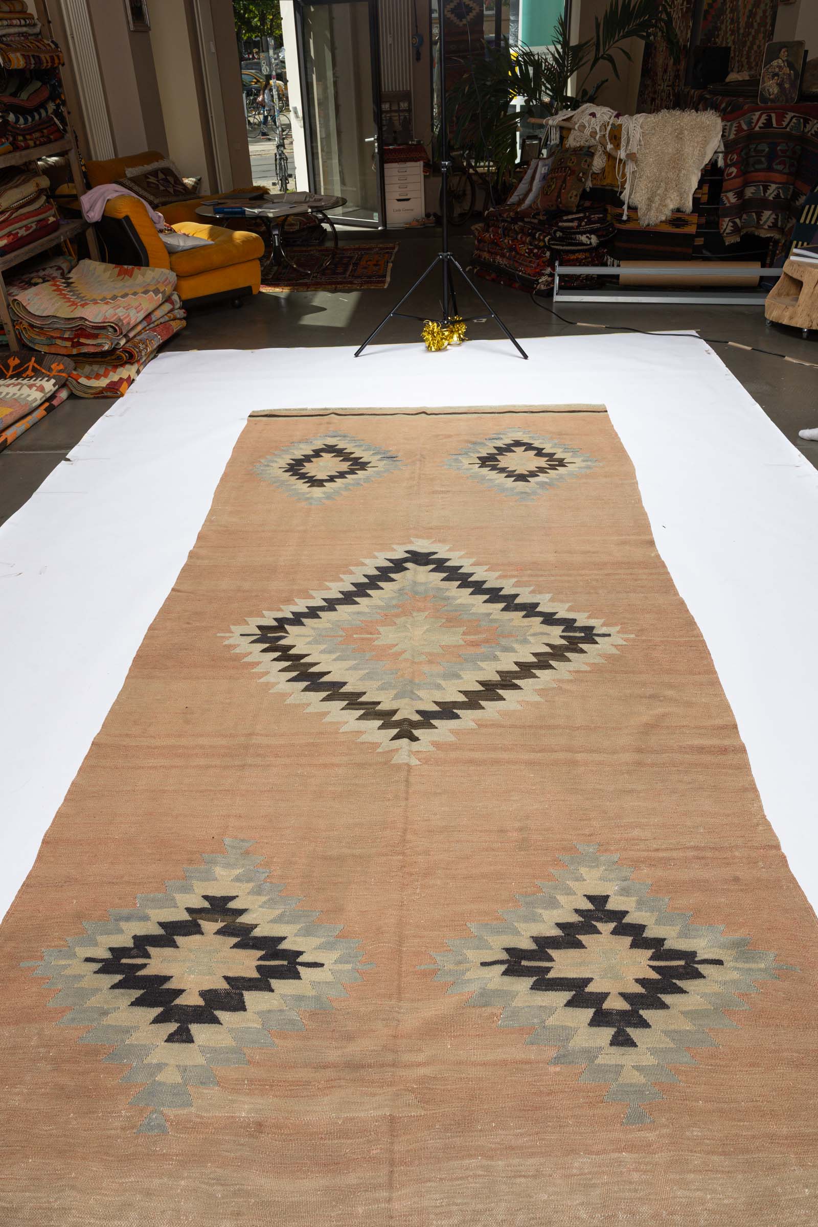 KUTAHYA vintage kilim 320x145cm