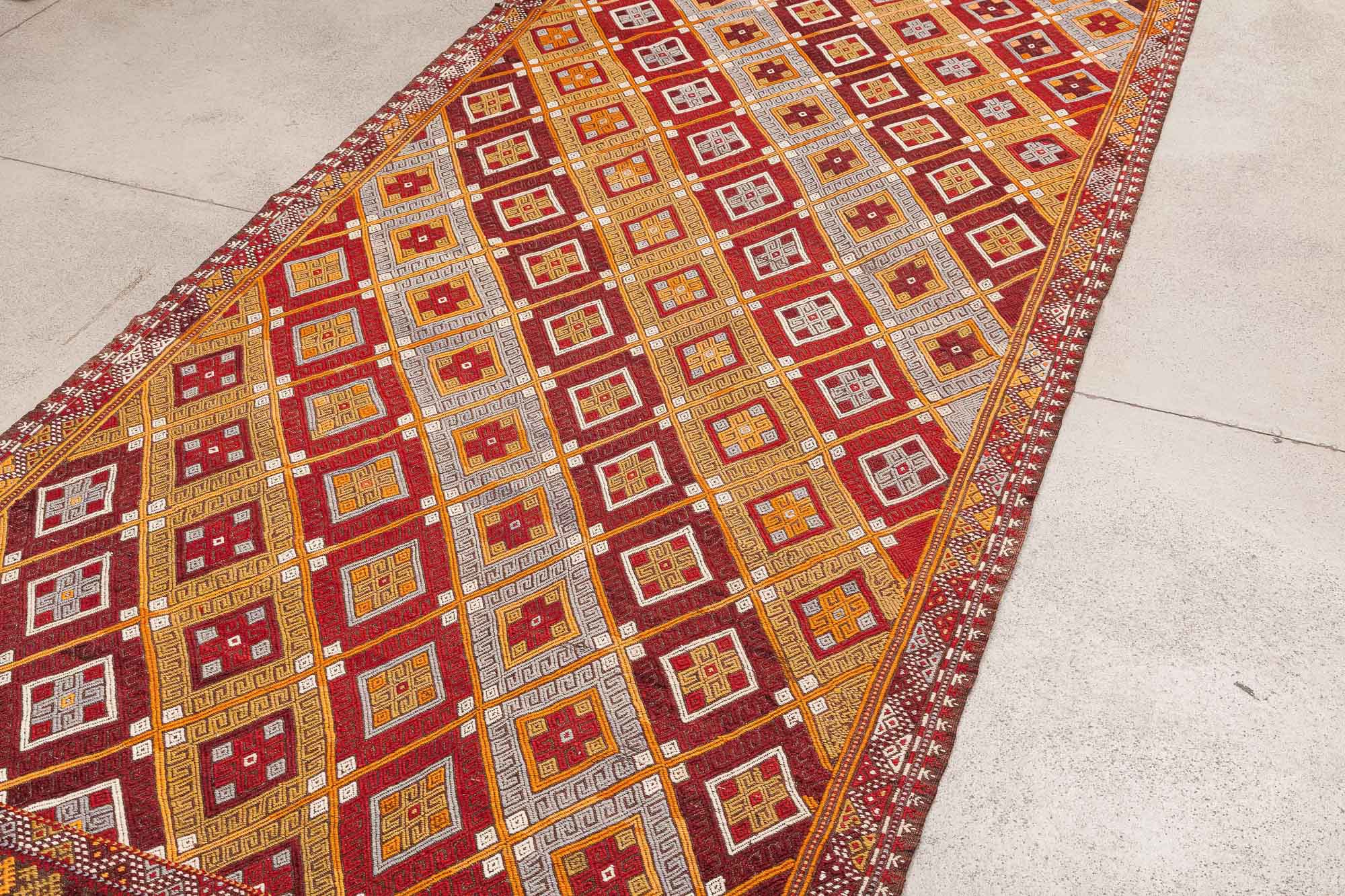 AFYON Vintage Kilim 296x139cm - Wild Heart Free Soul