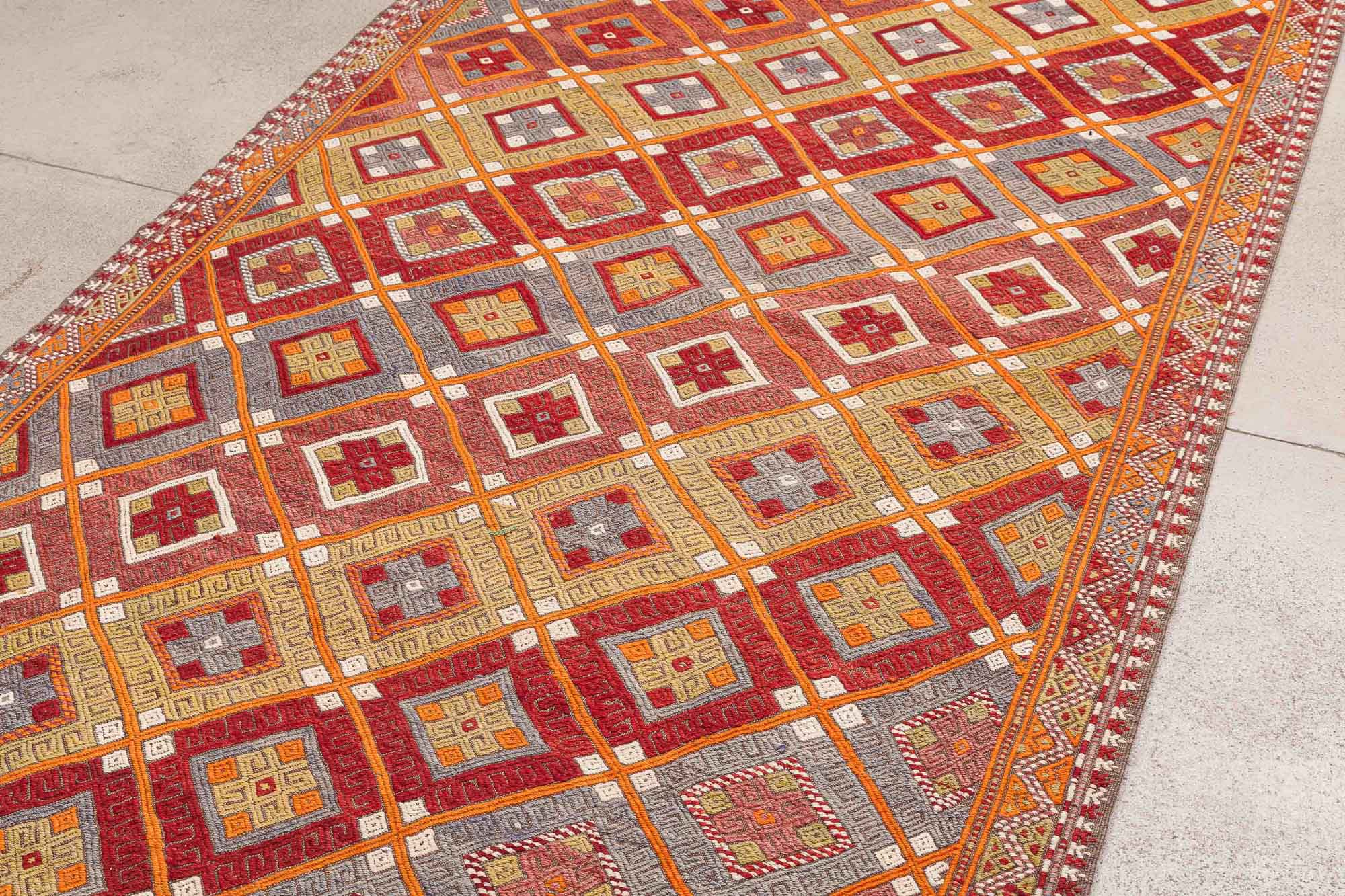 AFYON Vintage Kilim 325x146cm - Wild Heart Free Soul