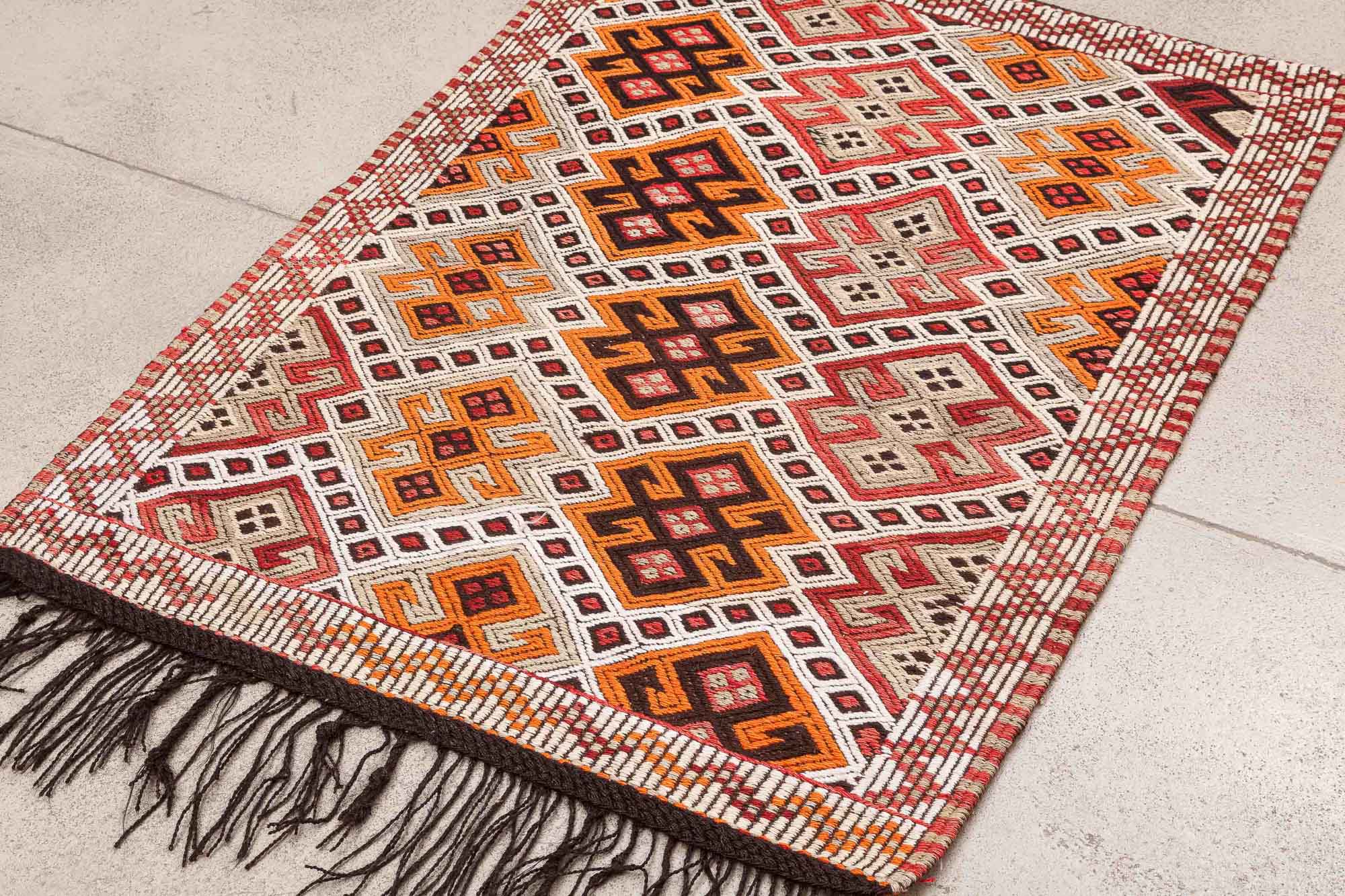 ANAMUR Vintage Kilim 129x95cm - Wild Heart Free Soul