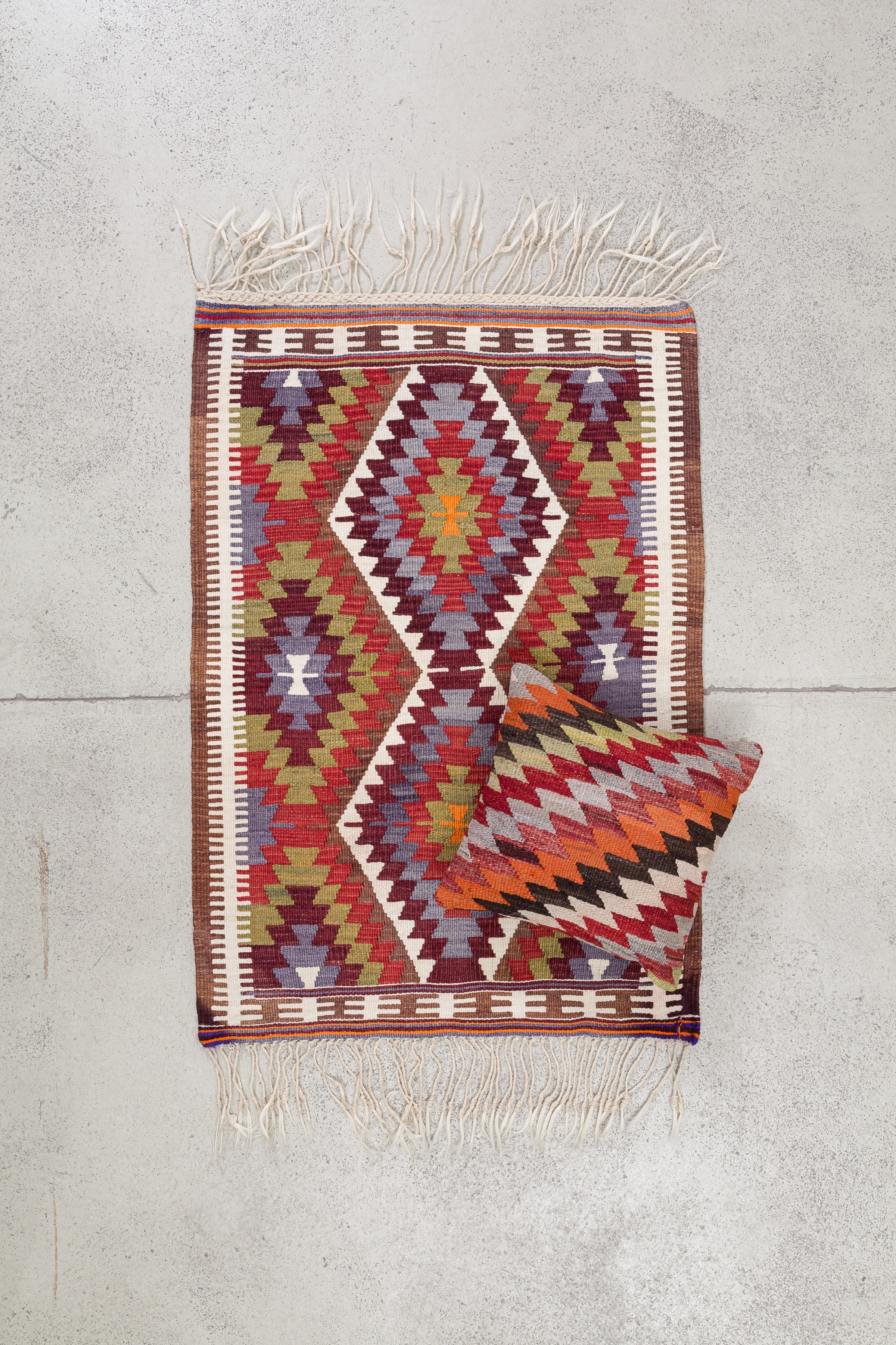 BARAK Vintage Kilim 113x80cm - Wild Heart Free Soul