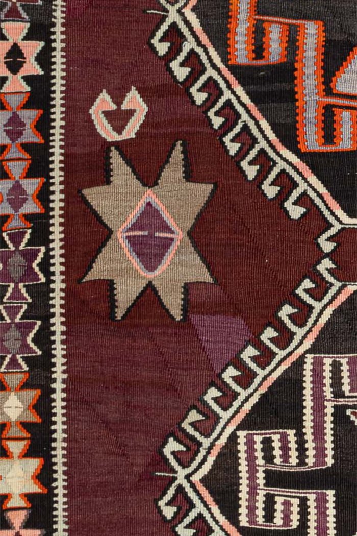 KARS Vintage Kelim 203x175cm - Wild Heart Free Soul