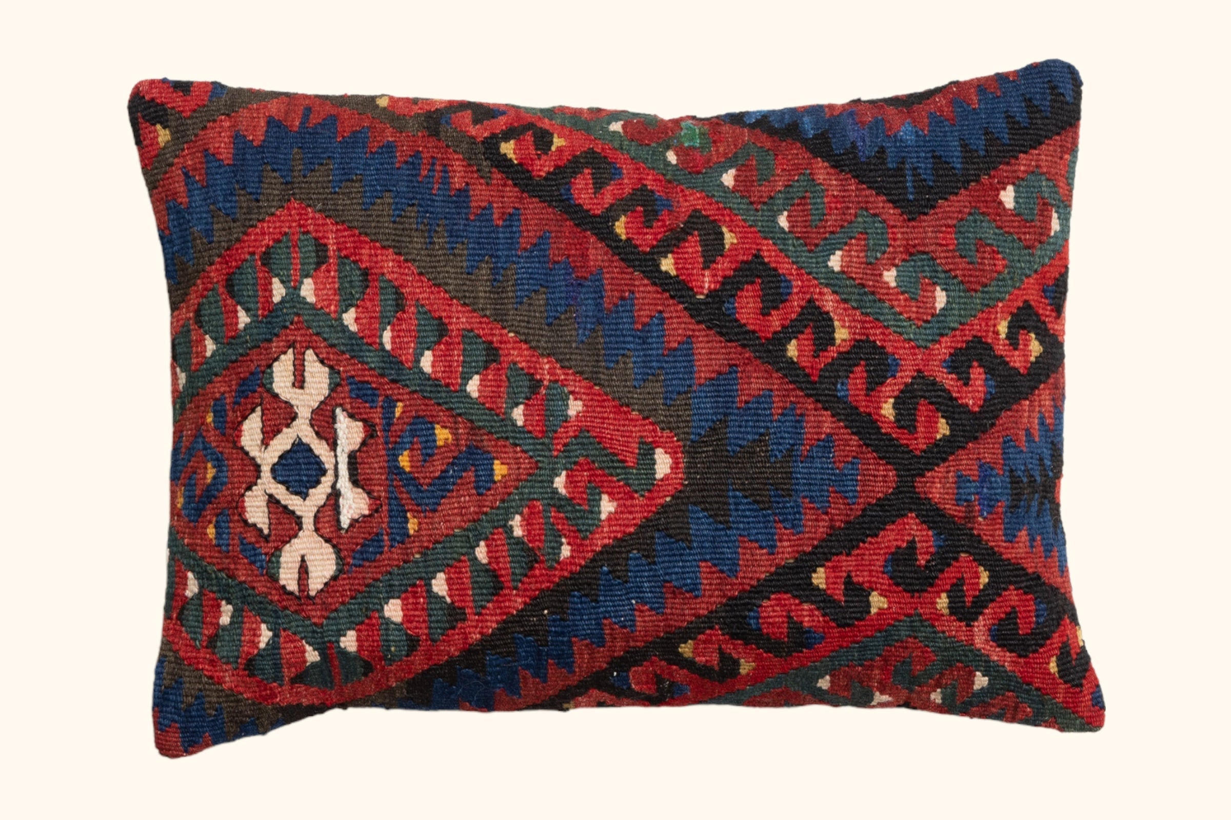 Kelim Kissen Dilay 50x35cm - Wild Heart Free Soul